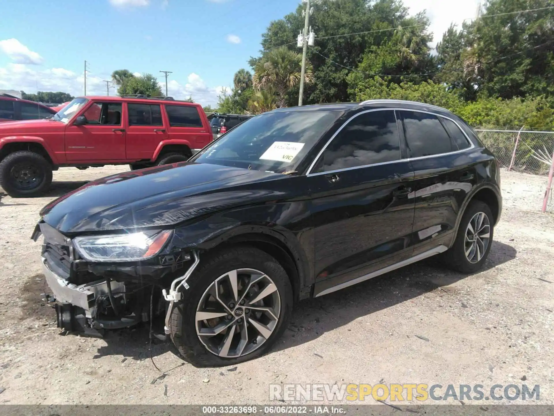 2 Фотография поврежденного автомобиля WA1AAAFYXM2097698 AUDI Q5 2021