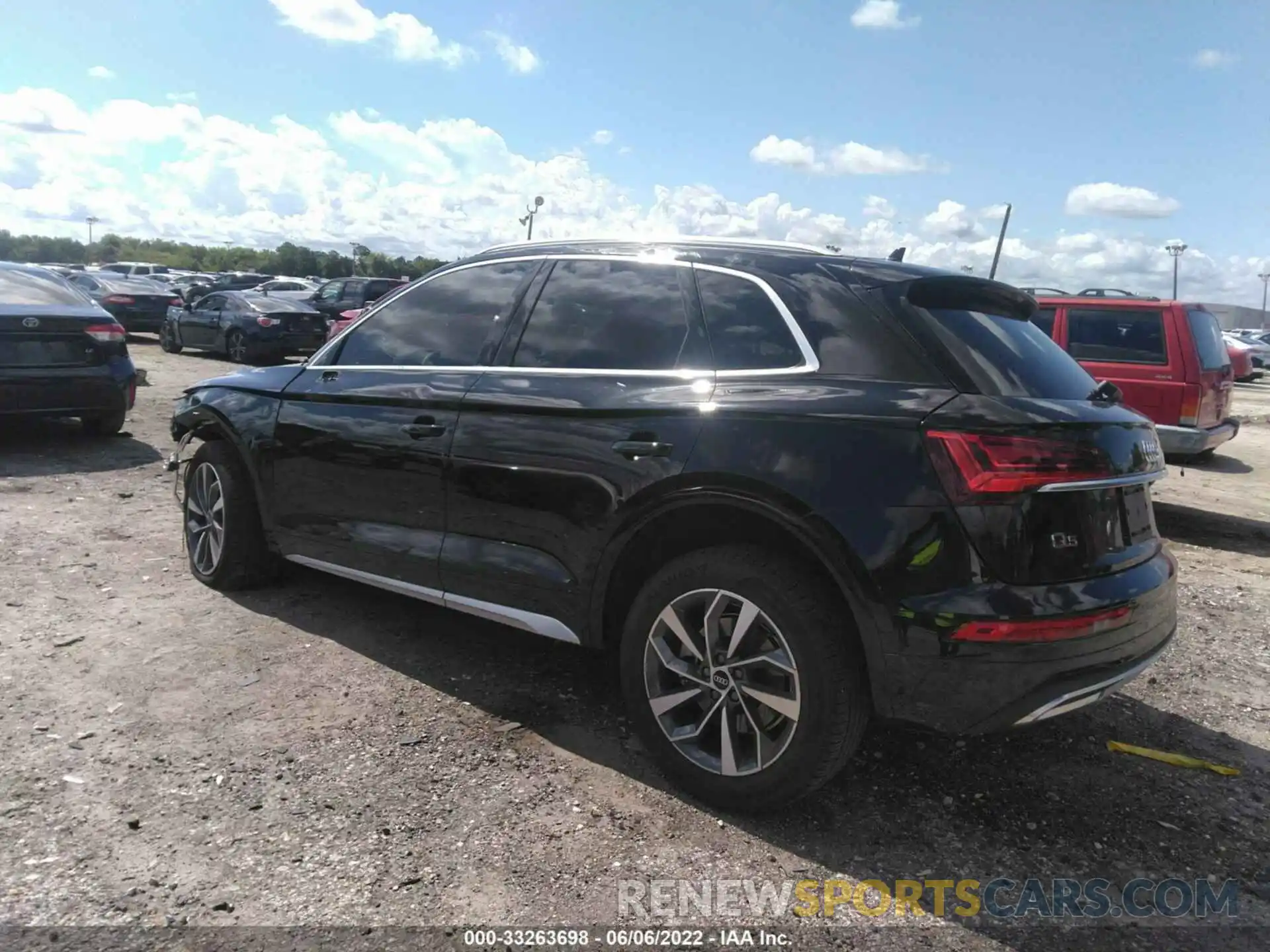 3 Photograph of a damaged car WA1AAAFYXM2097698 AUDI Q5 2021