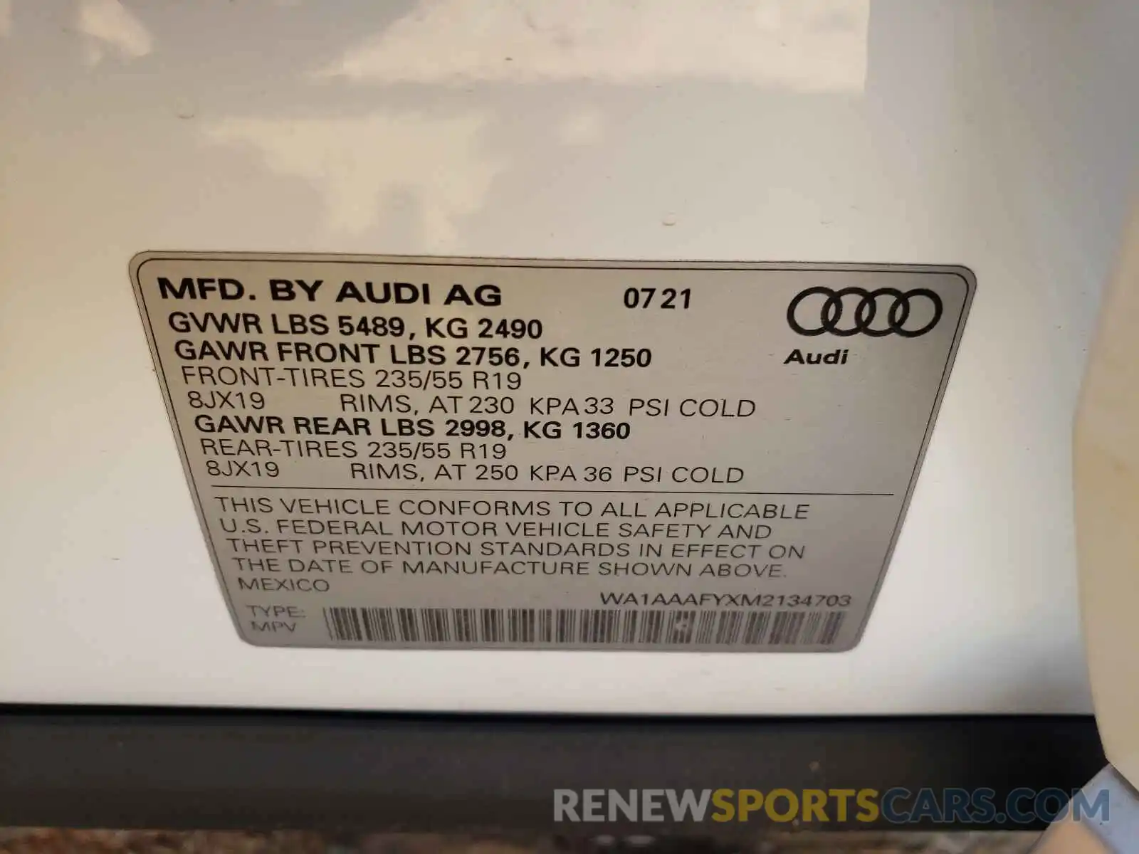 10 Photograph of a damaged car WA1AAAFYXM2134703 AUDI Q5 2021