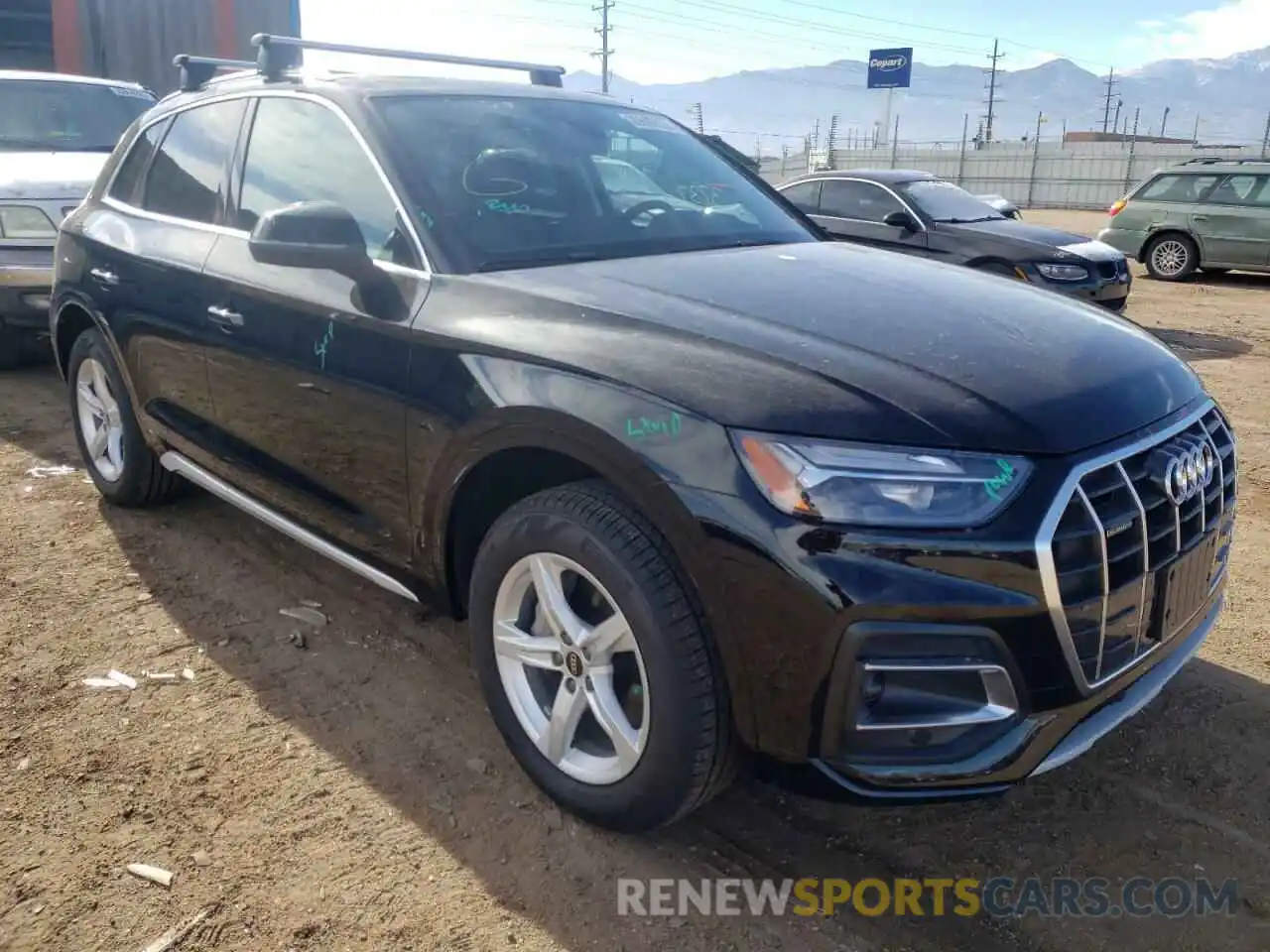 1 Photograph of a damaged car WA1AAAFYXM2136208 AUDI Q5 2021