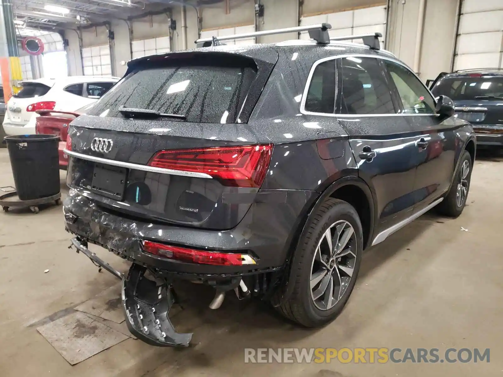 4 Фотография поврежденного автомобиля WA1AABFY6M2125678 AUDI Q5 2021