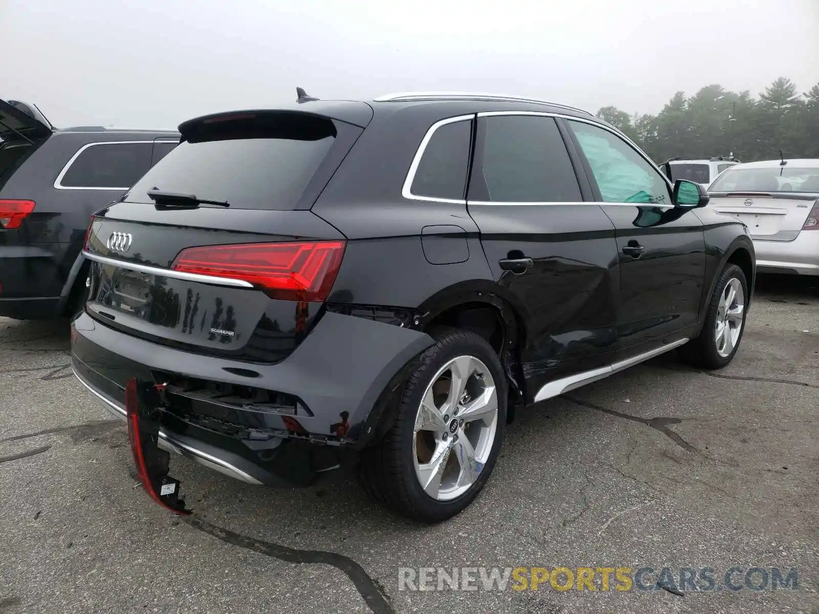 4 Photograph of a damaged car WA1BAAFY0M2019693 AUDI Q5 2021