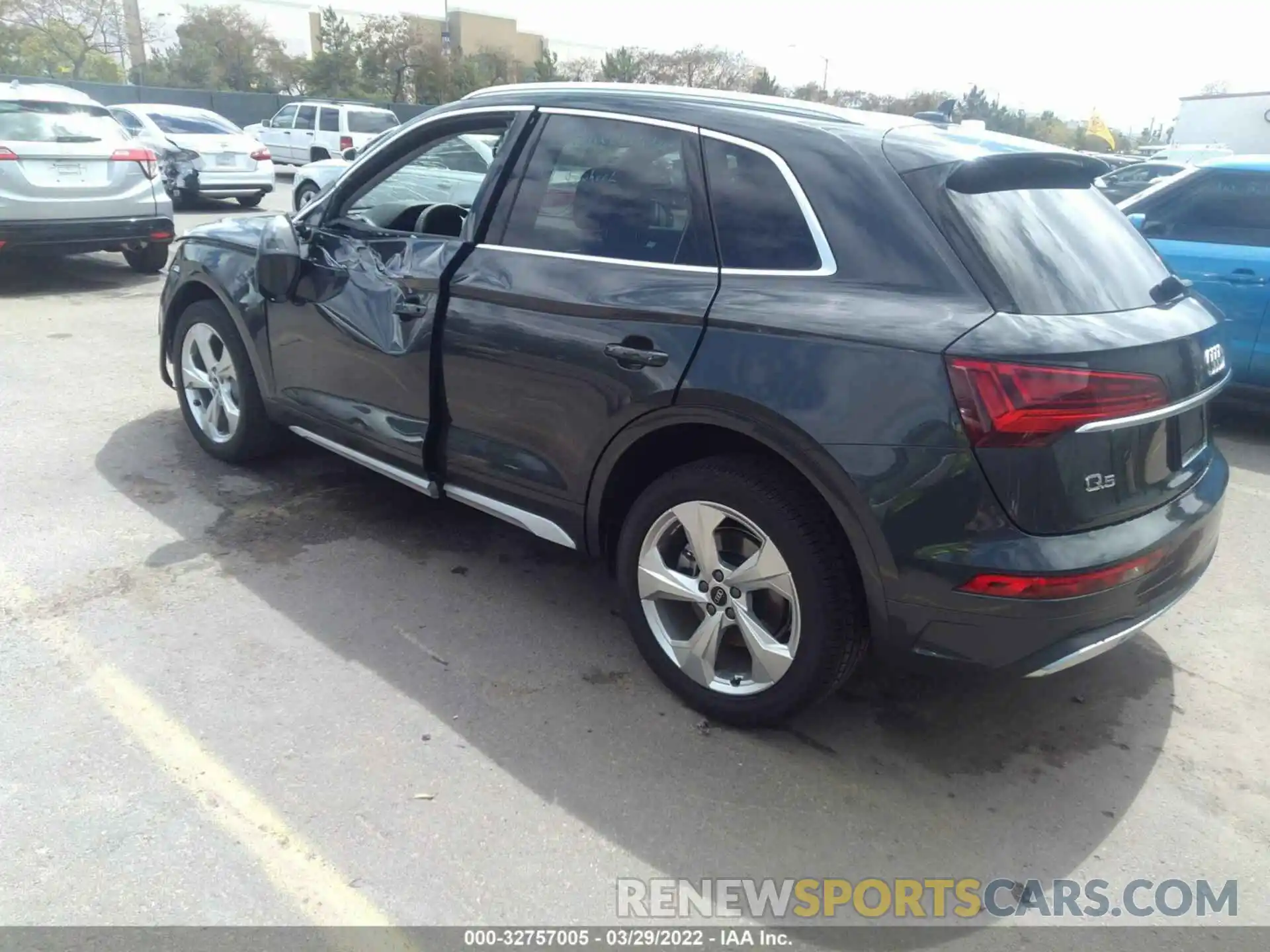 3 Фотография поврежденного автомобиля WA1BAAFY0M2025798 AUDI Q5 2021