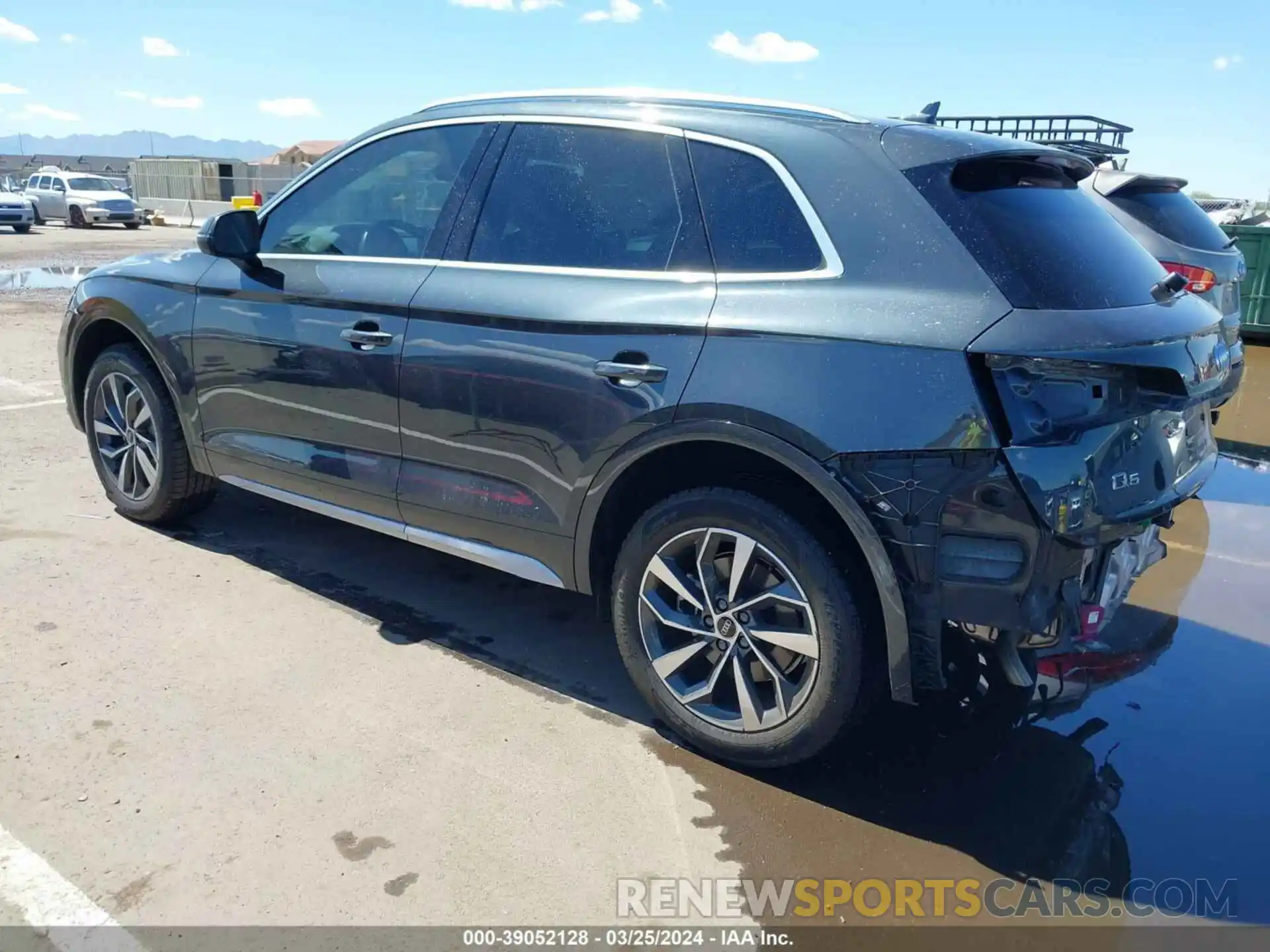 3 Photograph of a damaged car WA1BAAFY0M2049292 AUDI Q5 2021