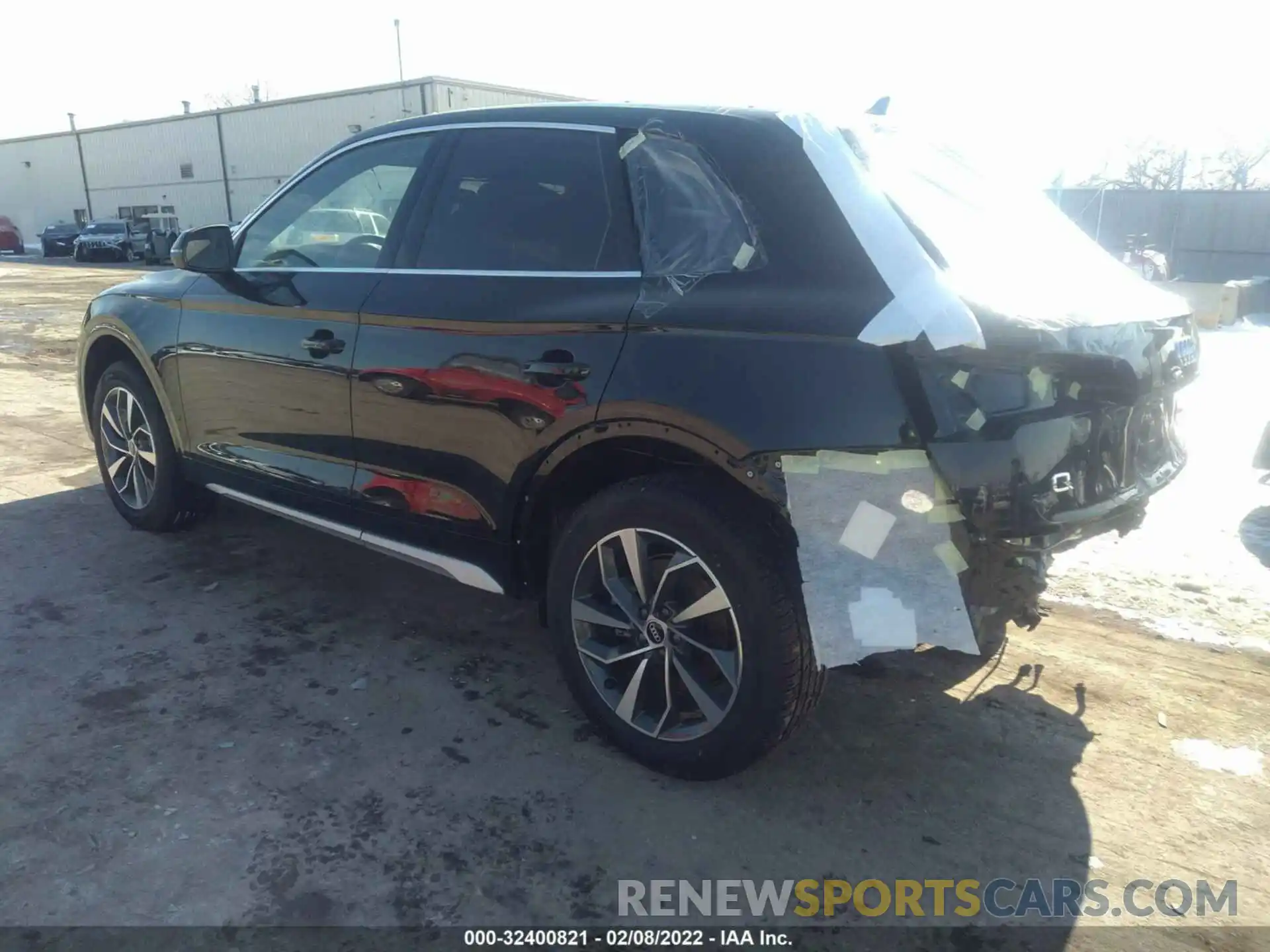 3 Photograph of a damaged car WA1BAAFY0M2072118 AUDI Q5 2021