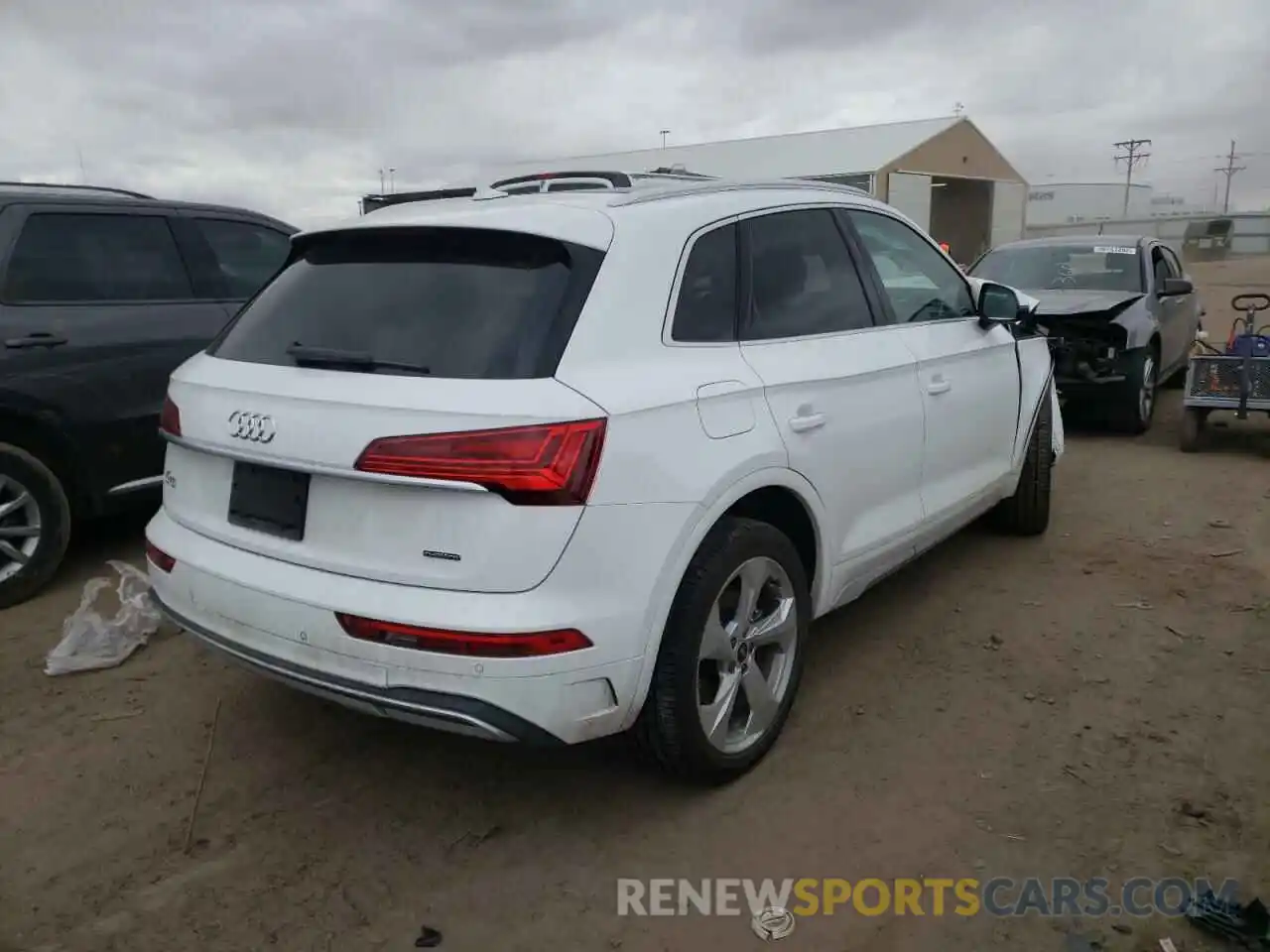 4 Фотография поврежденного автомобиля WA1BAAFY0M2073589 AUDI Q5 2021