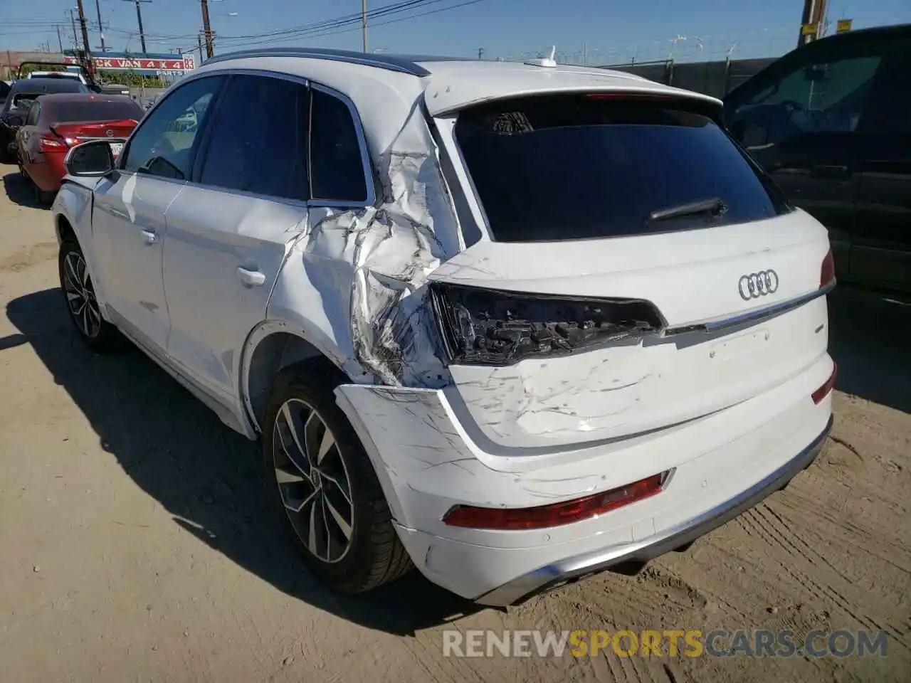 3 Photograph of a damaged car WA1BAAFY0M2116425 AUDI Q5 2021