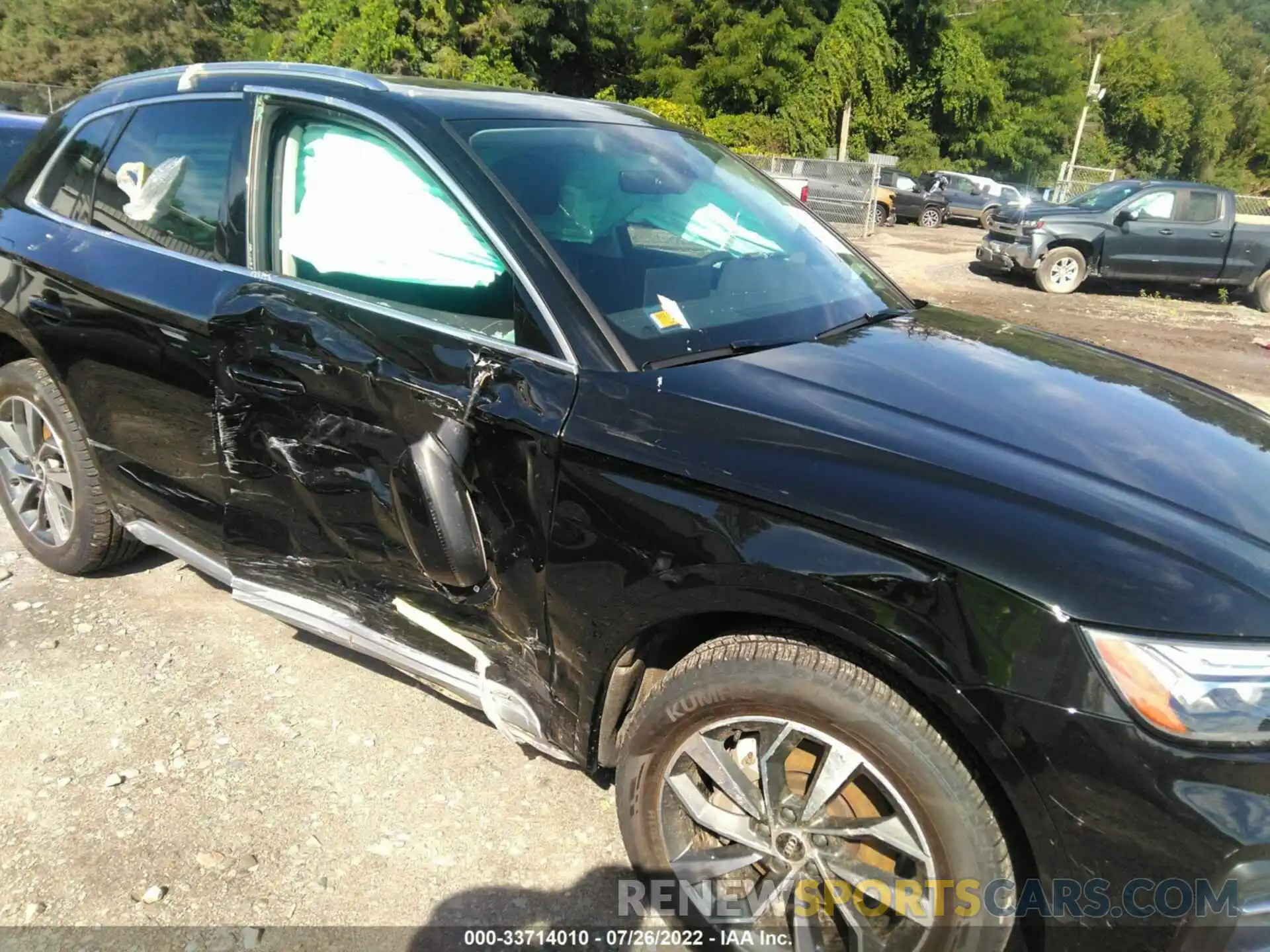 6 Photograph of a damaged car WA1BAAFY0M2137260 AUDI Q5 2021