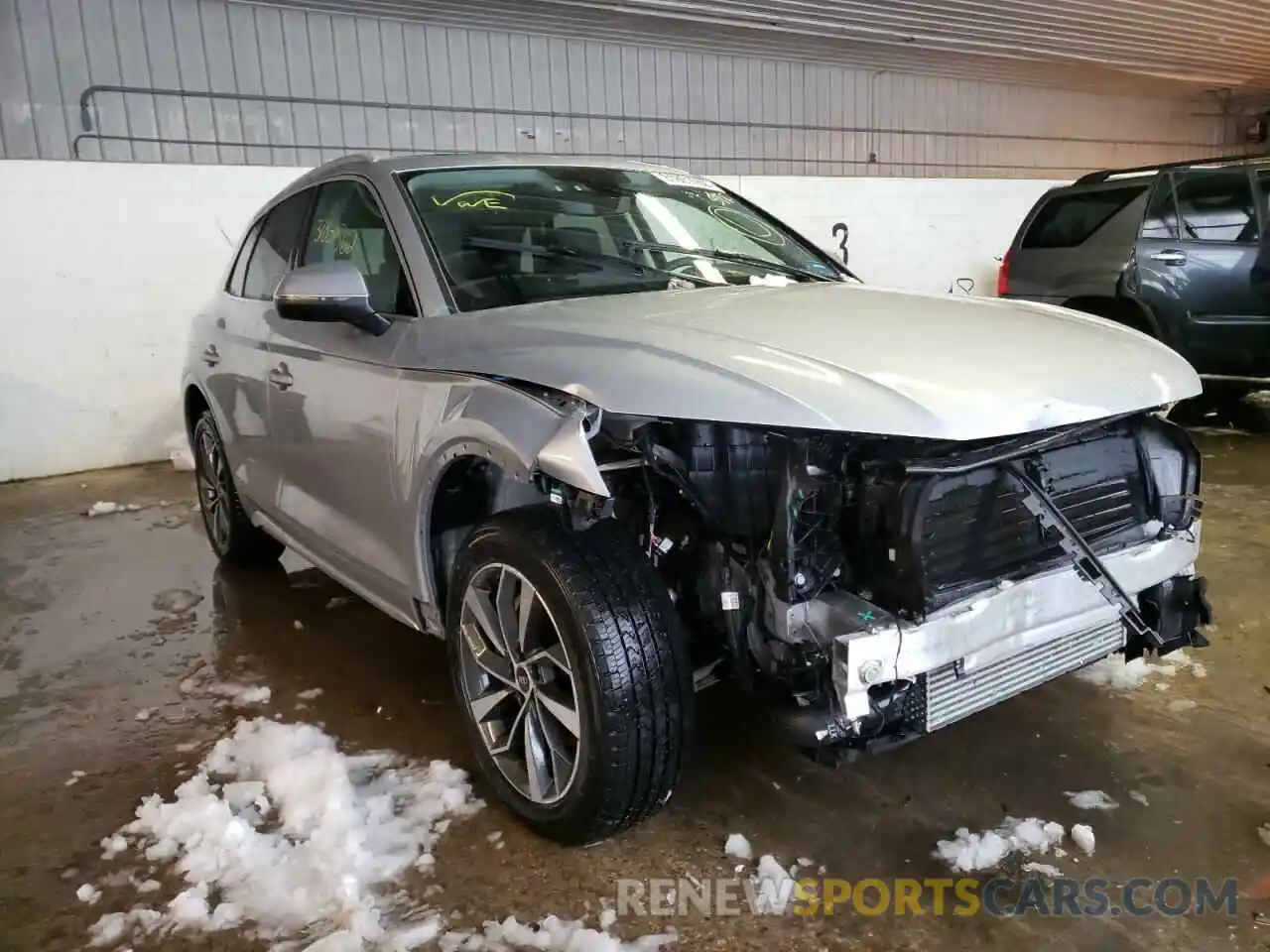 1 Photograph of a damaged car WA1BAAFY1M2007195 AUDI Q5 2021