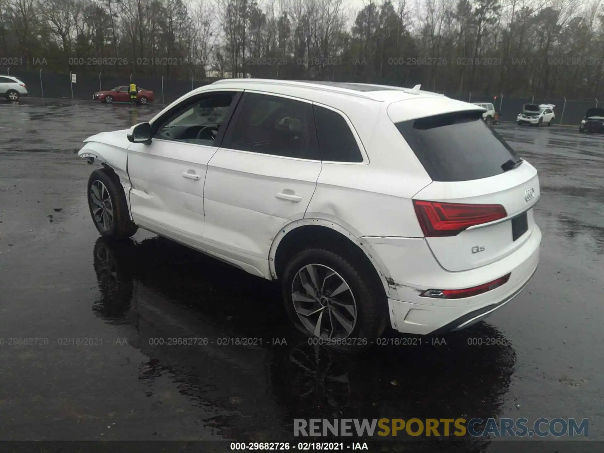 3 Фотография поврежденного автомобиля WA1BAAFY1M2022439 AUDI Q5 2021