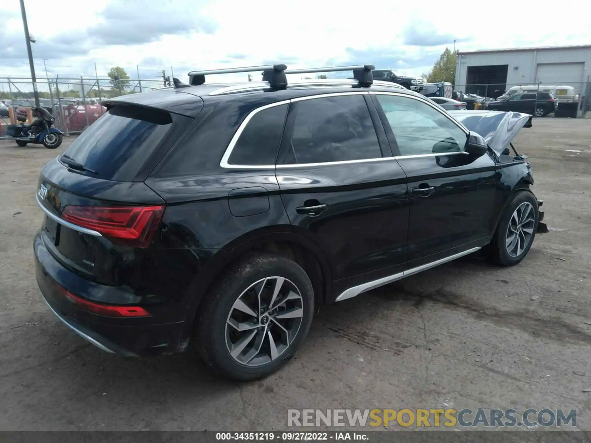 4 Фотография поврежденного автомобиля WA1BAAFY1M2025471 AUDI Q5 2021