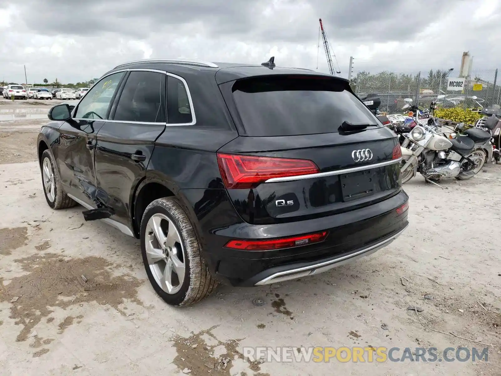 3 Фотография поврежденного автомобиля WA1BAAFY1M2032680 AUDI Q5 2021