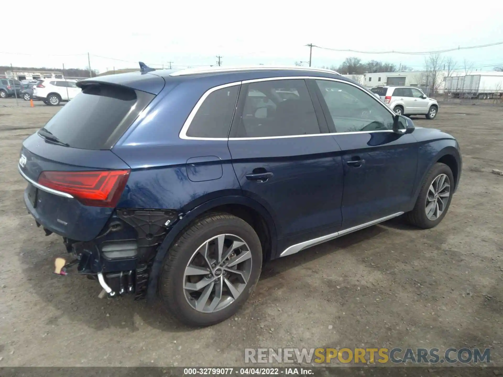 4 Фотография поврежденного автомобиля WA1BAAFY1M2039614 AUDI Q5 2021