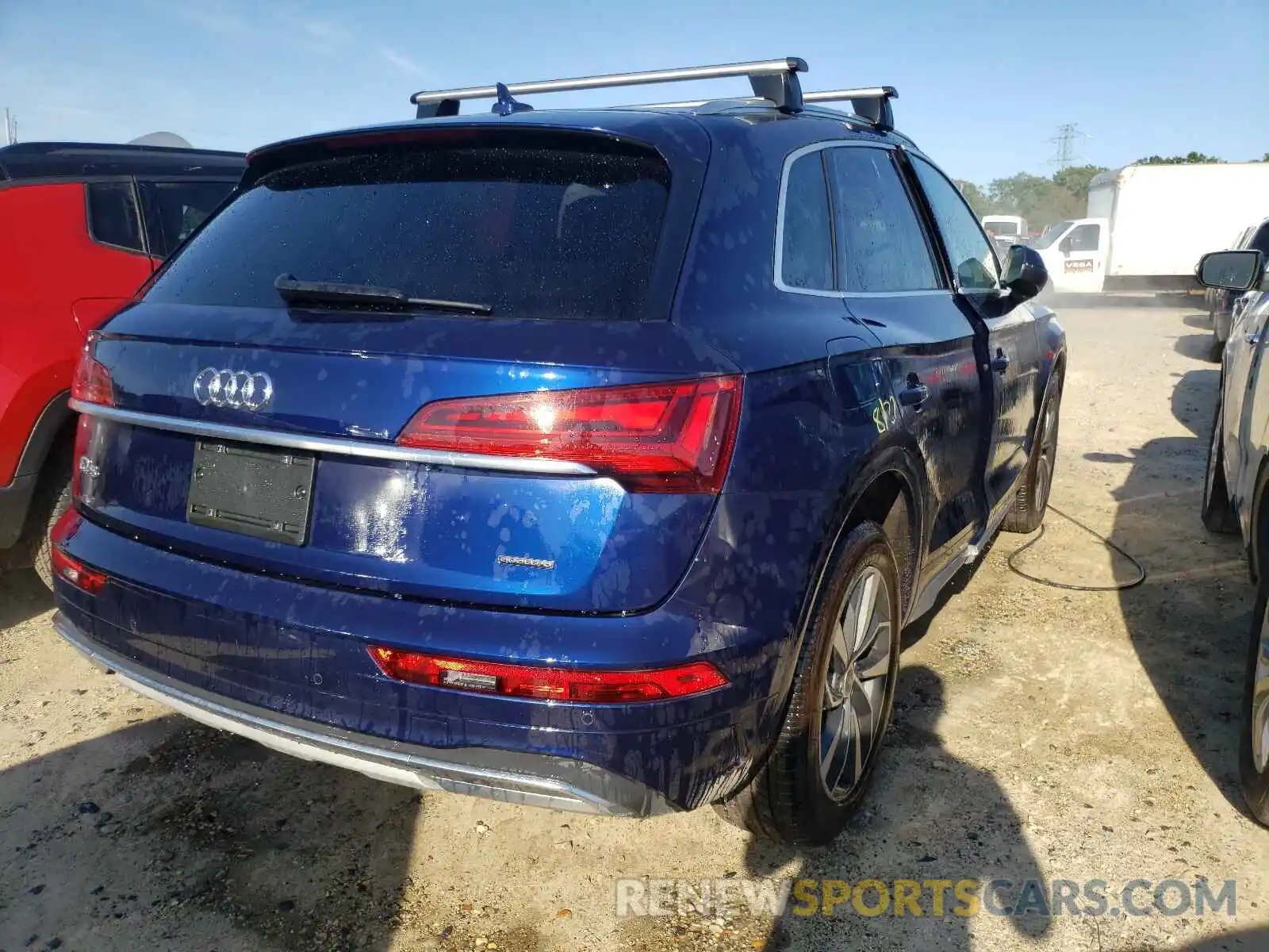 4 Фотография поврежденного автомобиля WA1BAAFY1M2044635 AUDI Q5 2021