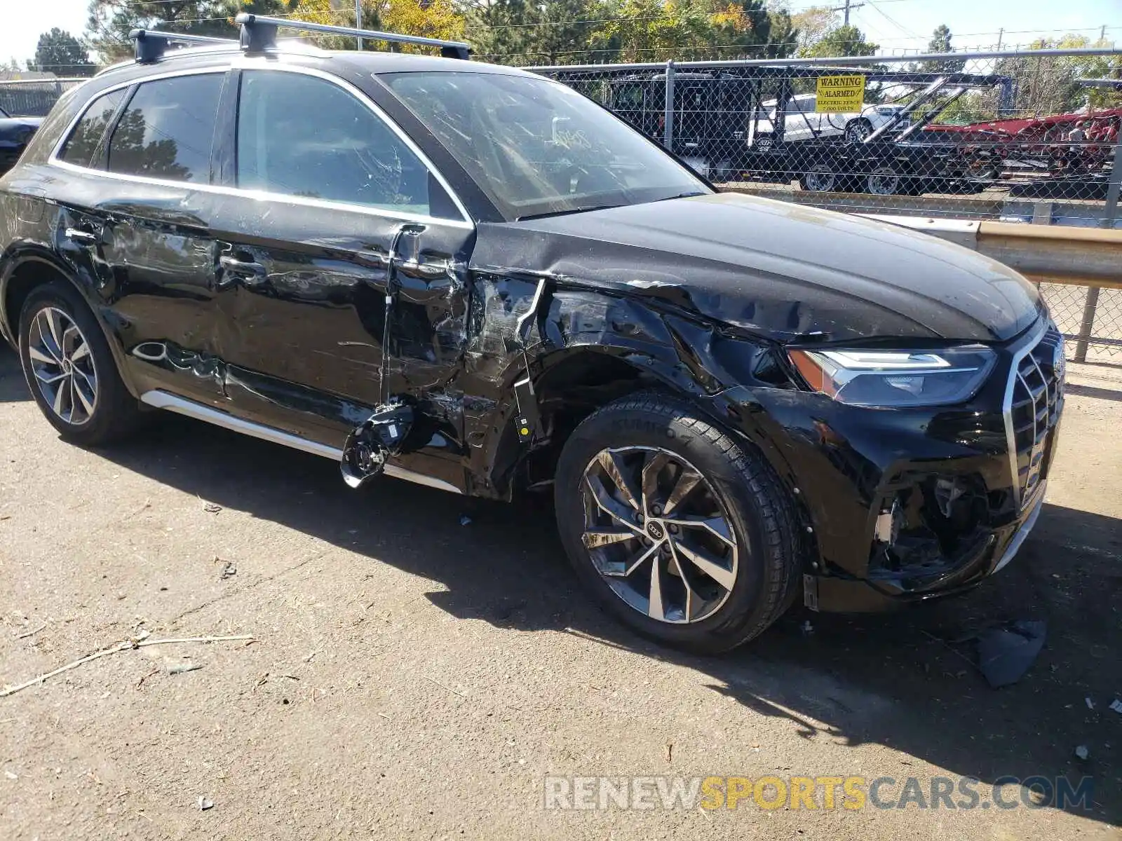 9 Photograph of a damaged car WA1BAAFY1M2050631 AUDI Q5 2021