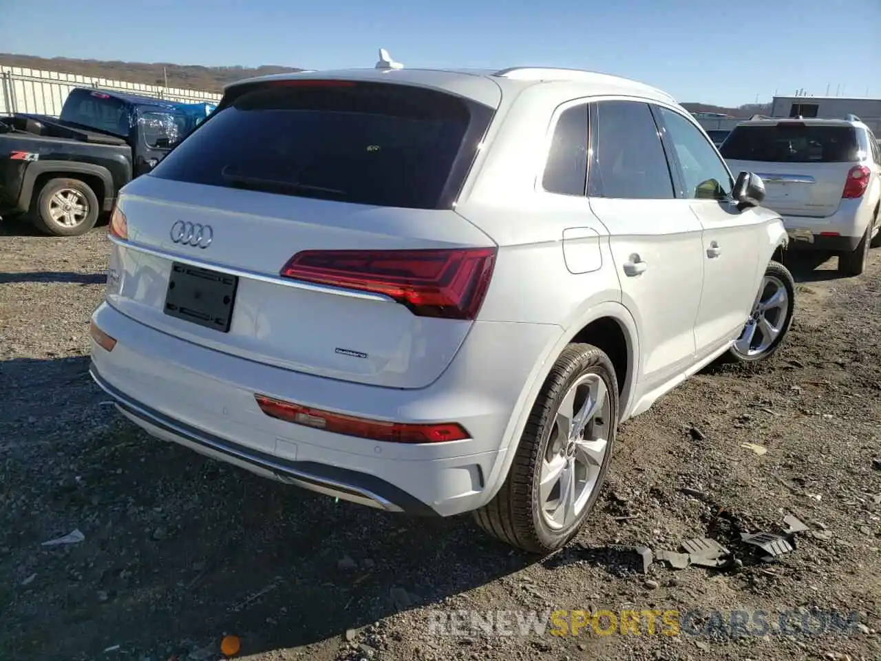 4 Фотография поврежденного автомобиля WA1BAAFY1M2058826 AUDI Q5 2021