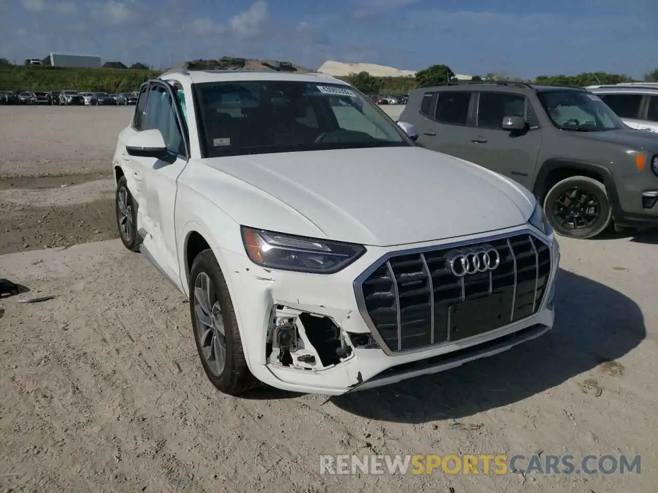 1 Photograph of a damaged car WA1BAAFY1M2068482 AUDI Q5 2021