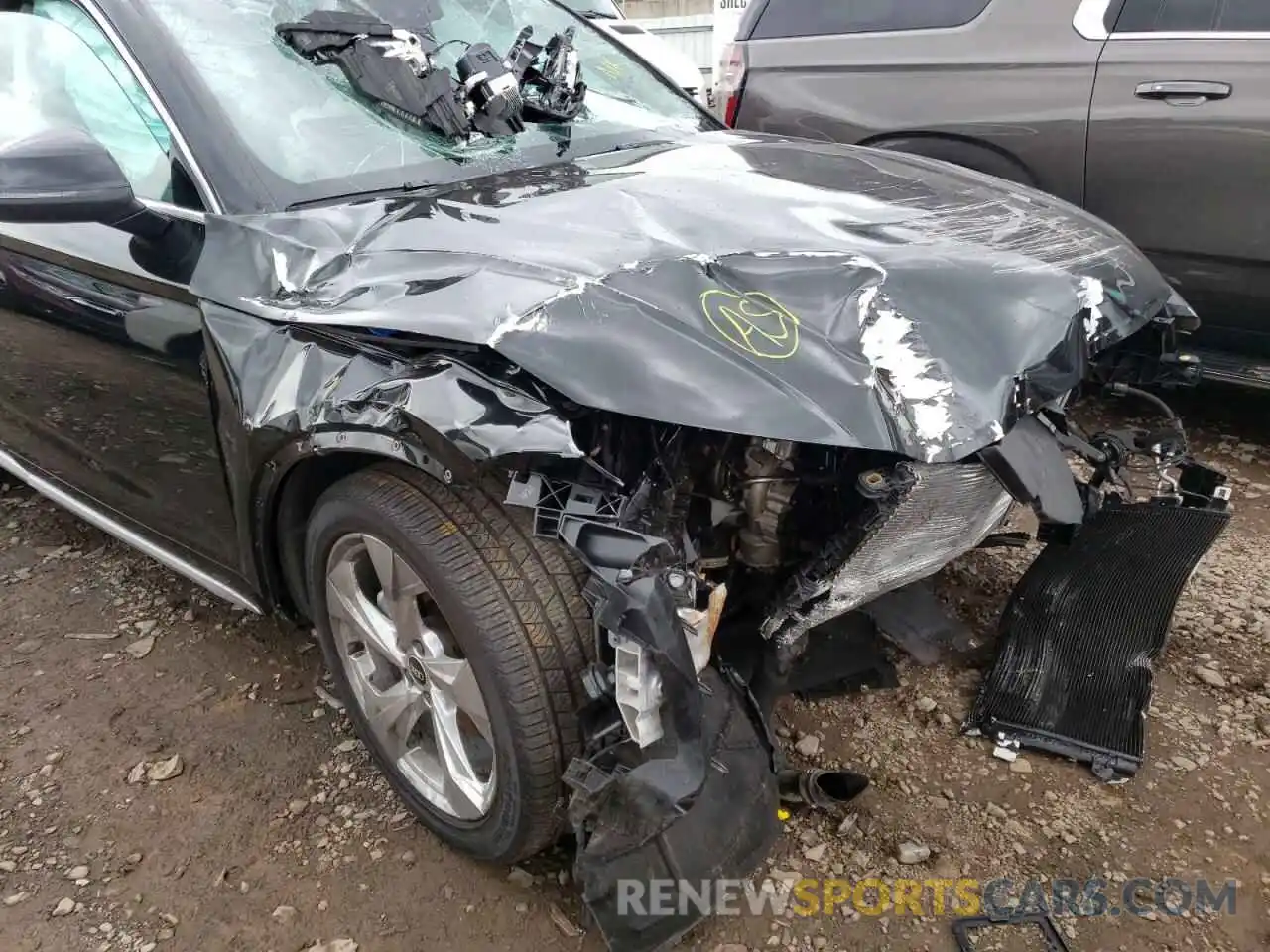 9 Photograph of a damaged car WA1BAAFY1M2088845 AUDI Q5 2021