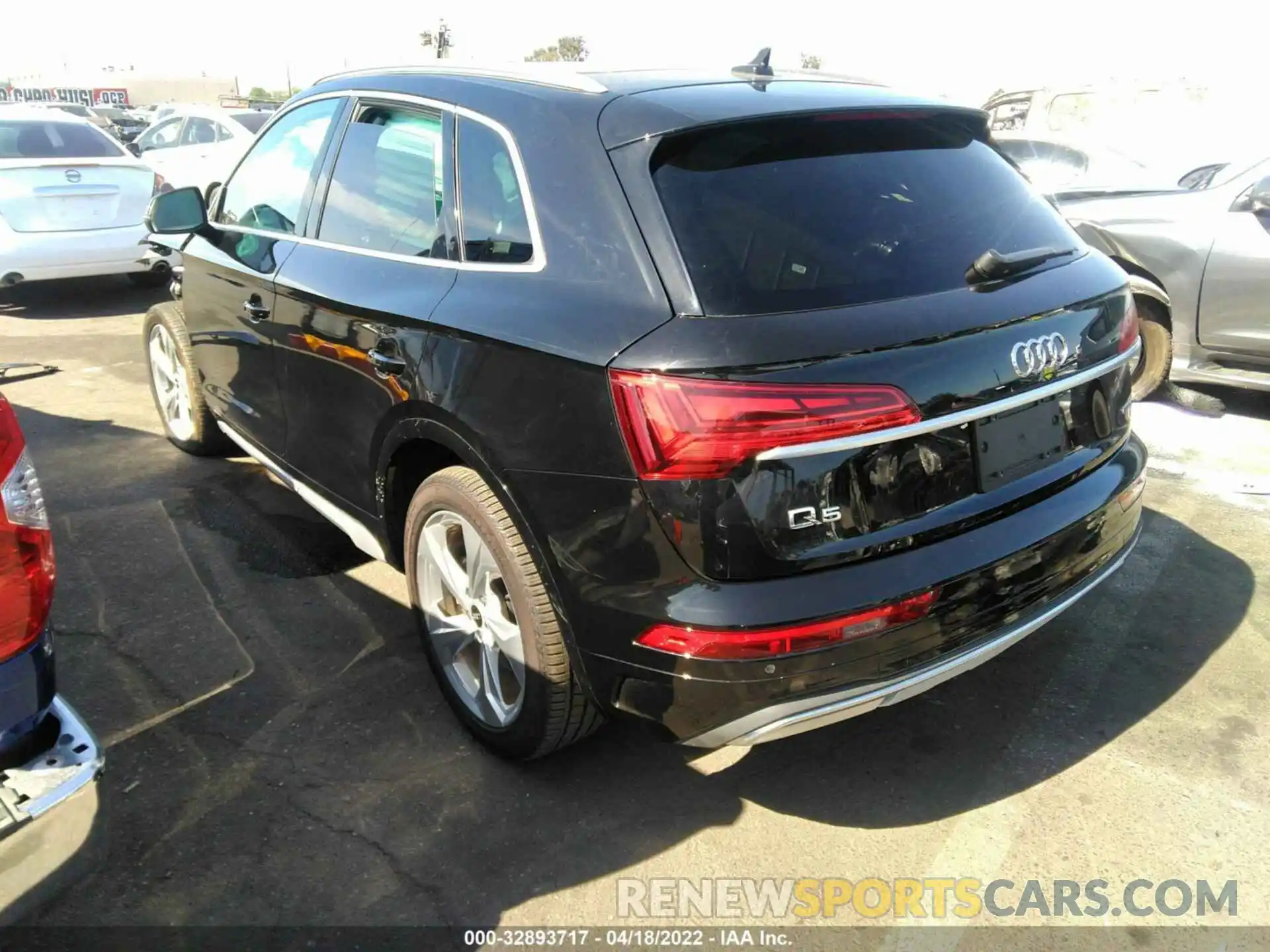 3 Photograph of a damaged car WA1BAAFY1M2103862 AUDI Q5 2021