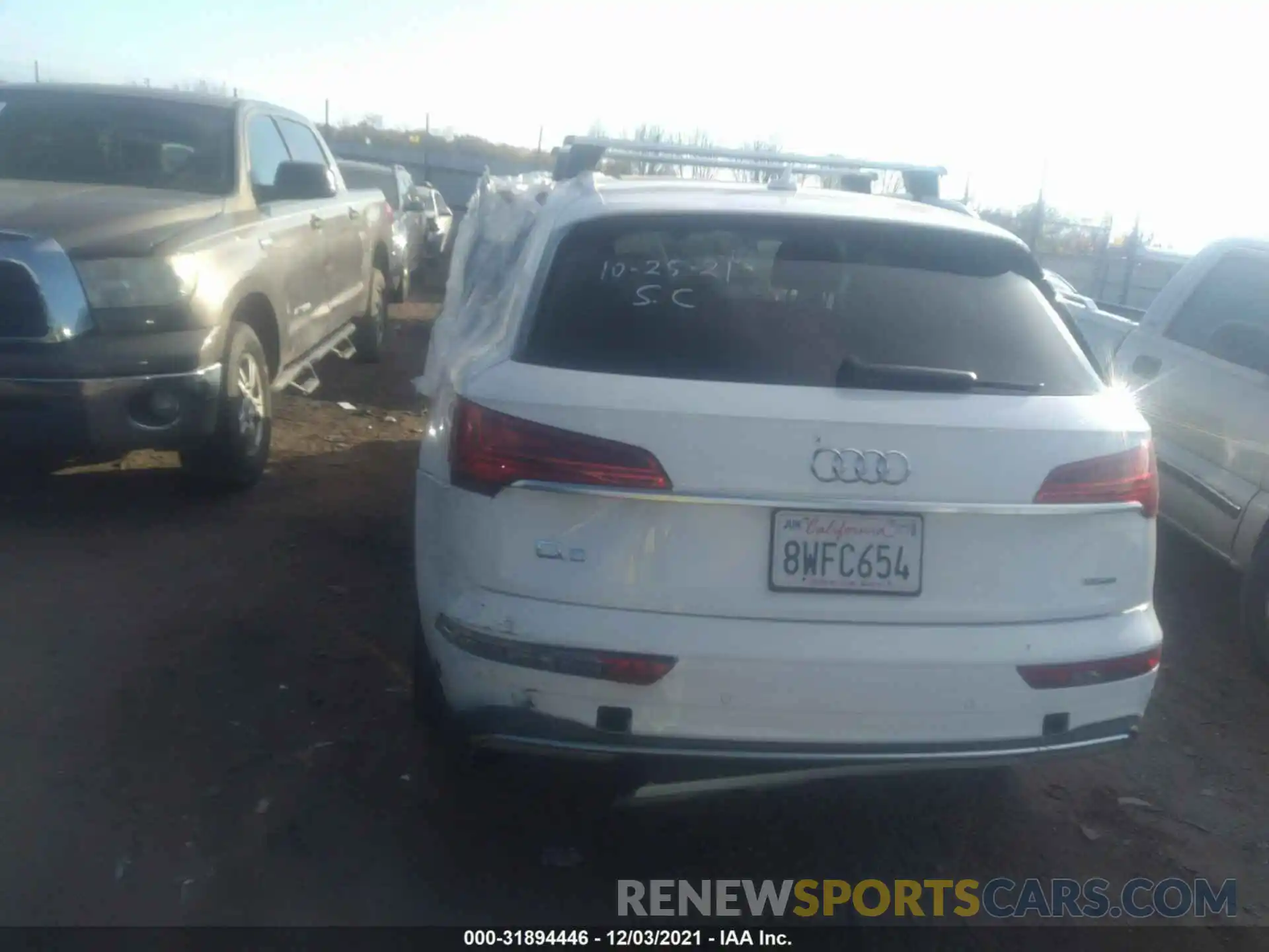 3 Photograph of a damaged car WA1BAAFY1M2105689 AUDI Q5 2021