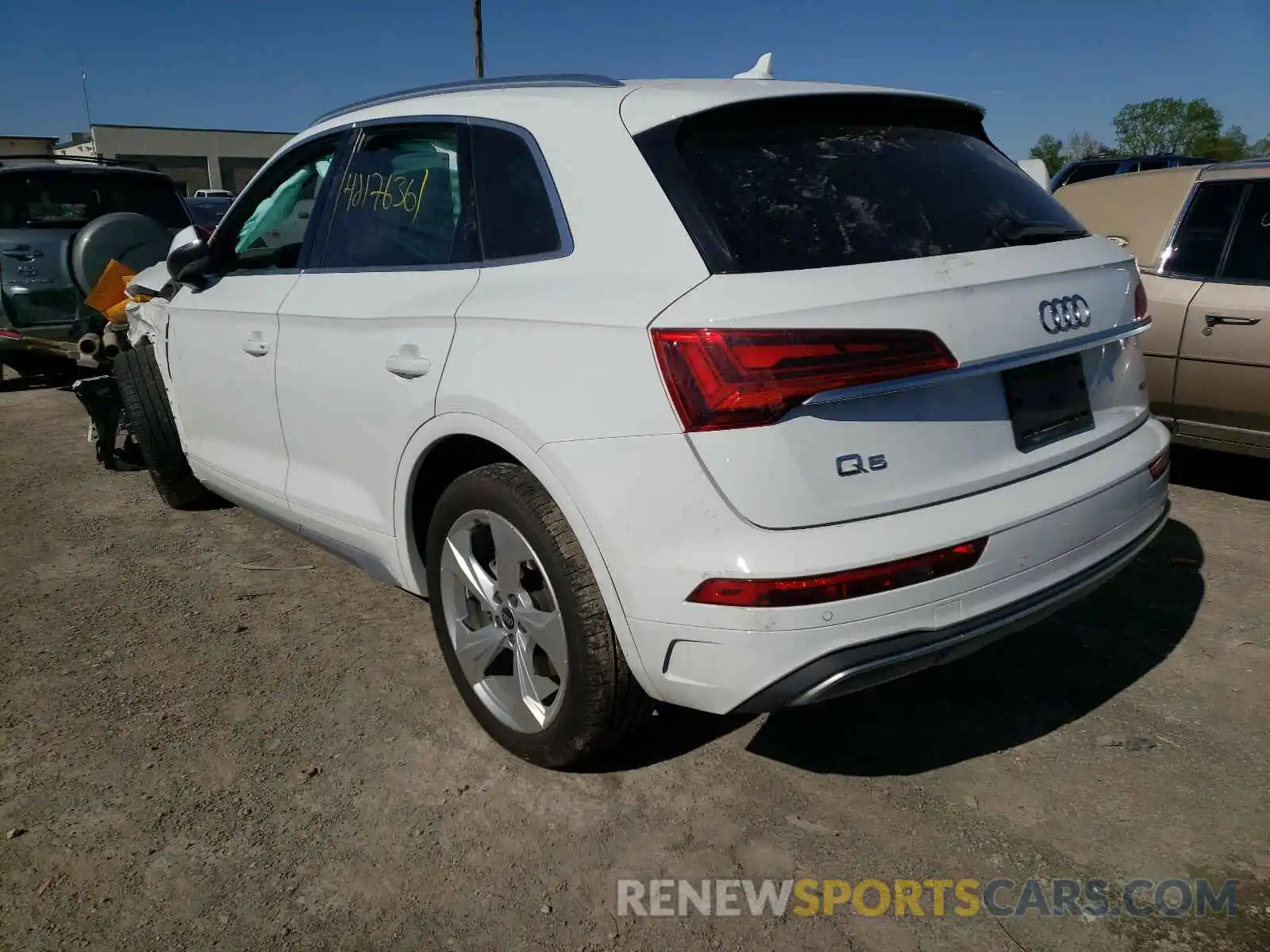 3 Photograph of a damaged car WA1BAAFY2M2003172 AUDI Q5 2021