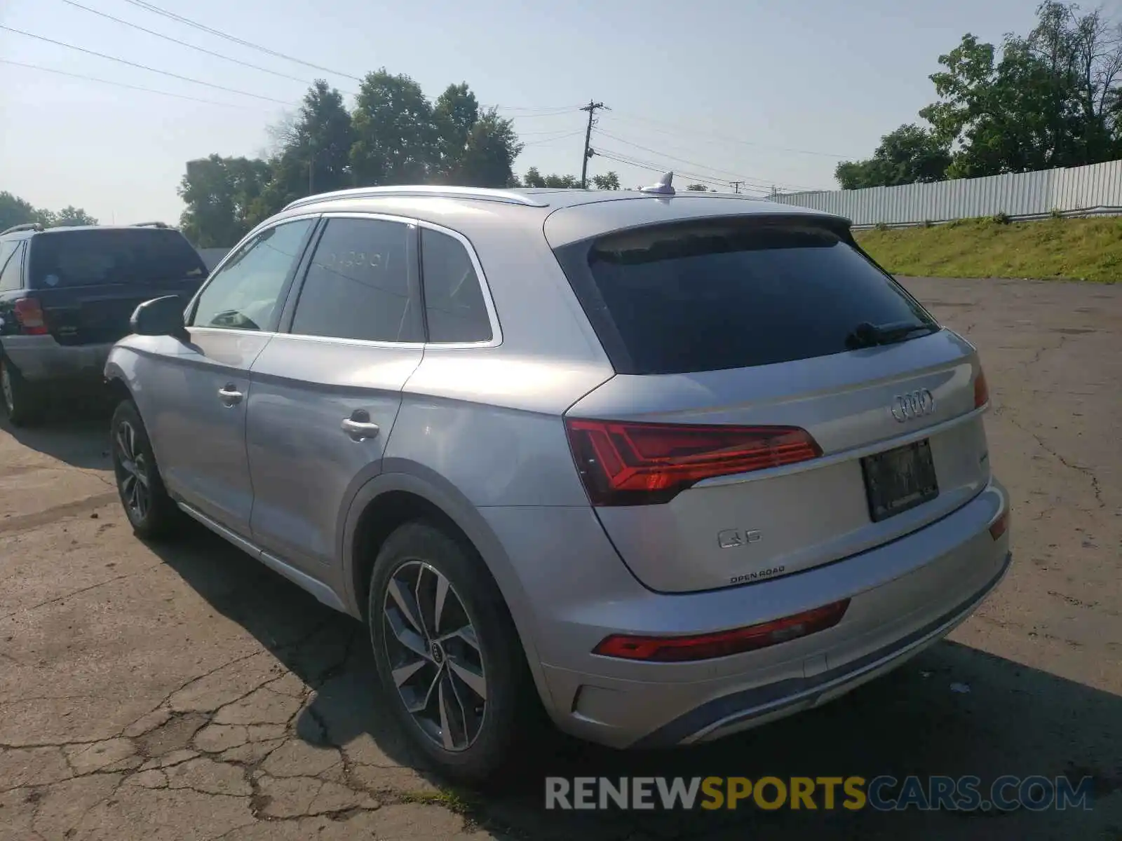 3 Photograph of a damaged car WA1BAAFY2M2007397 AUDI Q5 2021