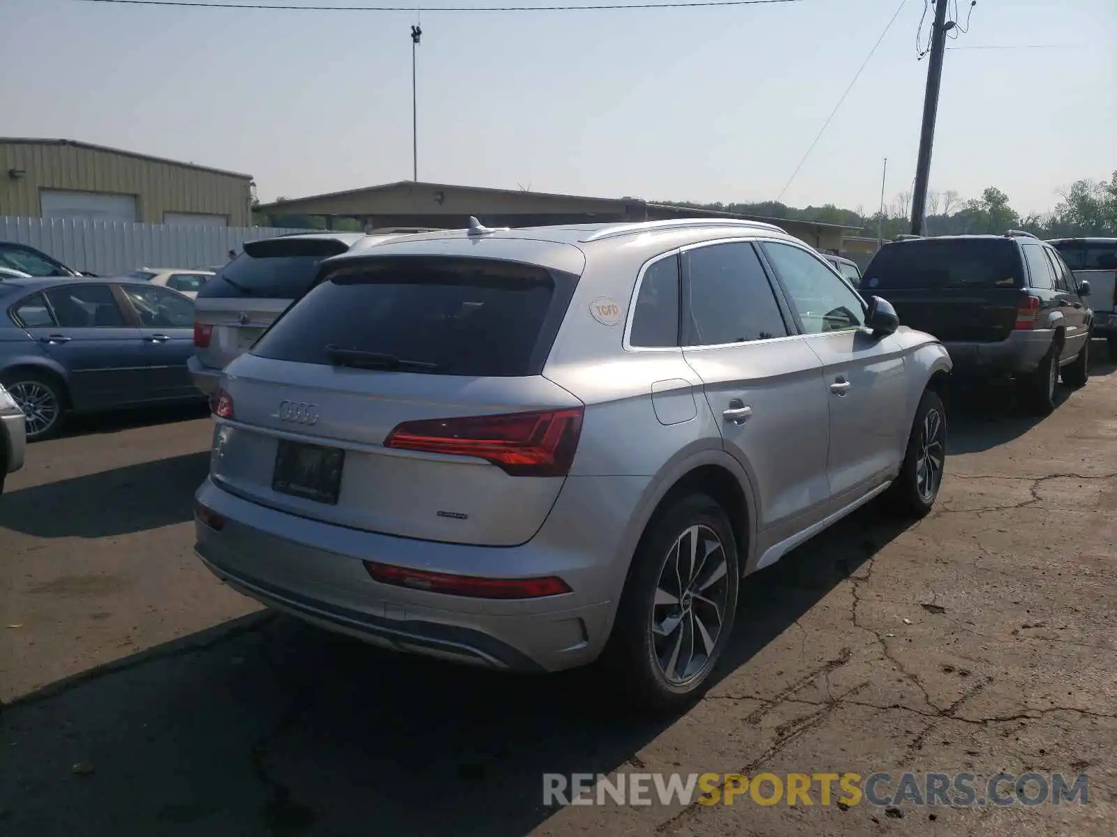 4 Photograph of a damaged car WA1BAAFY2M2007397 AUDI Q5 2021