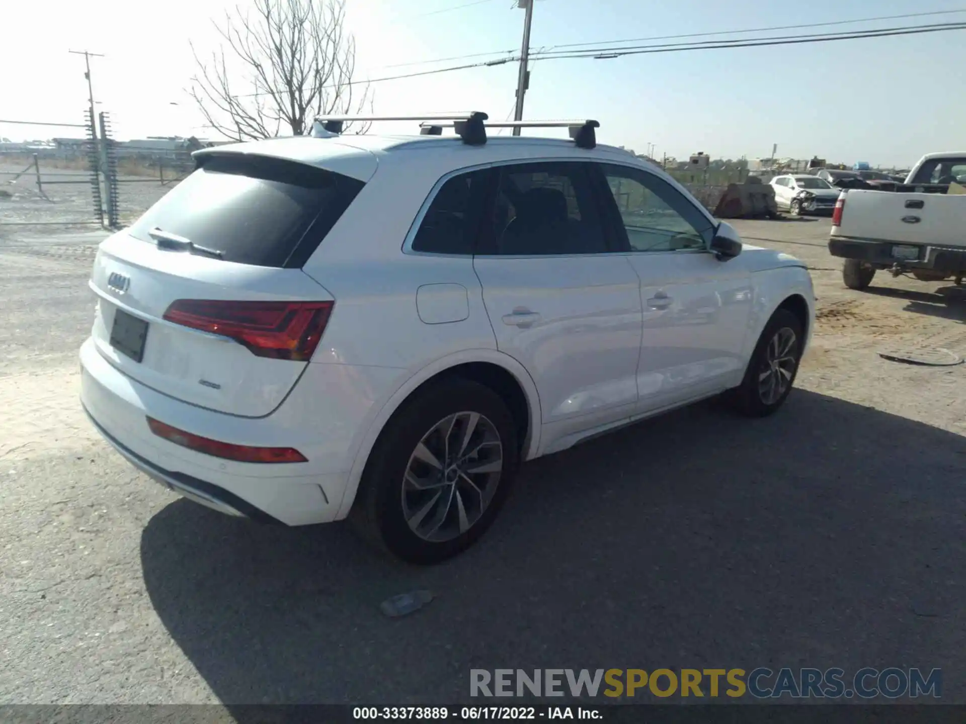 4 Photograph of a damaged car WA1BAAFY2M2020649 AUDI Q5 2021