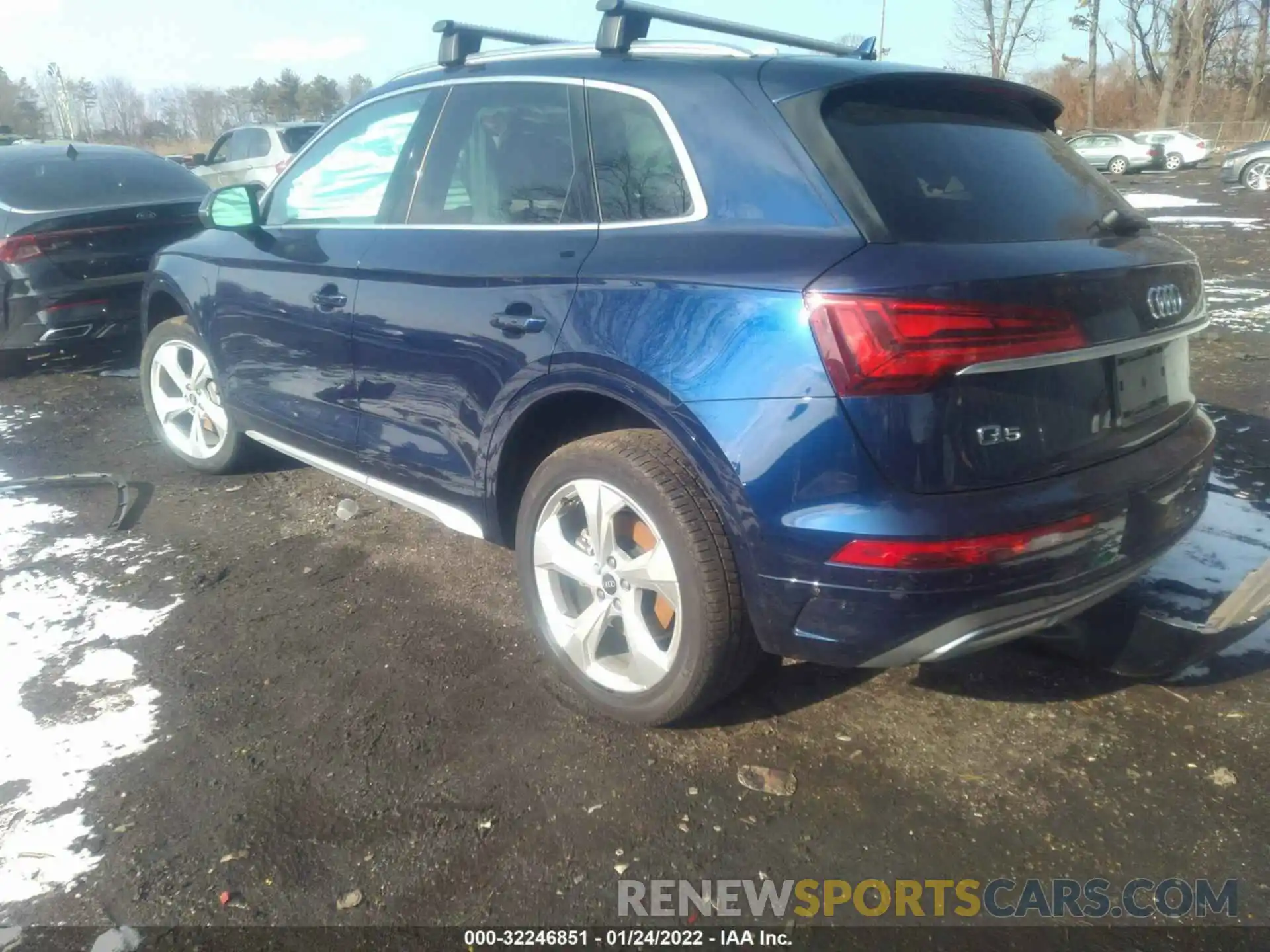 3 Photograph of a damaged car WA1BAAFY2M2060665 AUDI Q5 2021