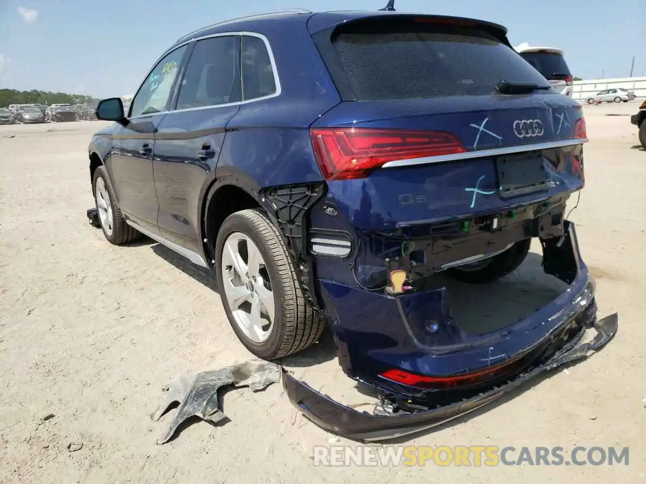 3 Photograph of a damaged car WA1BAAFY2M2128107 AUDI Q5 2021