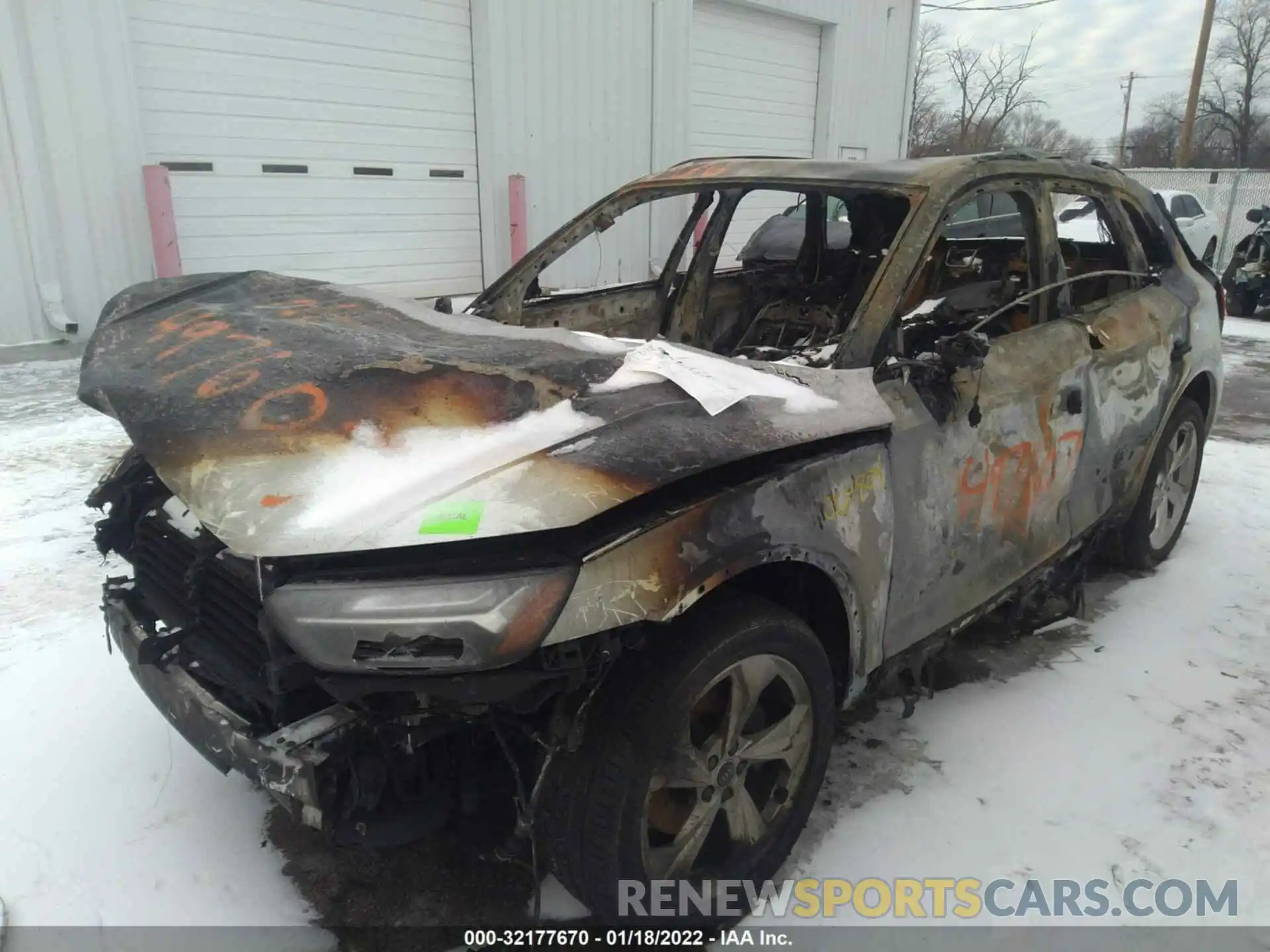 2 Photograph of a damaged car WA1BAAFY2M2133694 AUDI Q5 2021