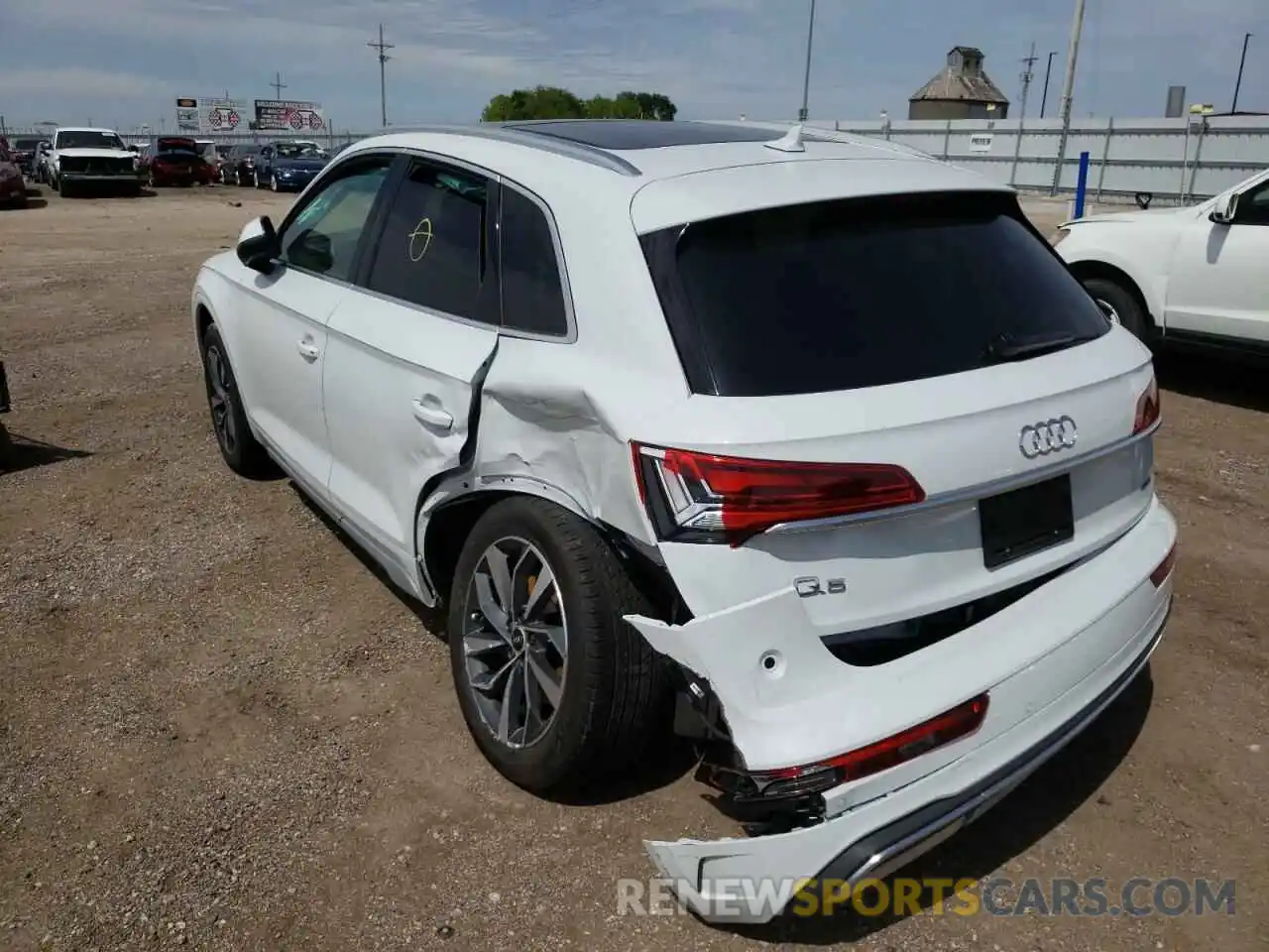 3 Фотография поврежденного автомобиля WA1BAAFY3M2012365 AUDI Q5 2021