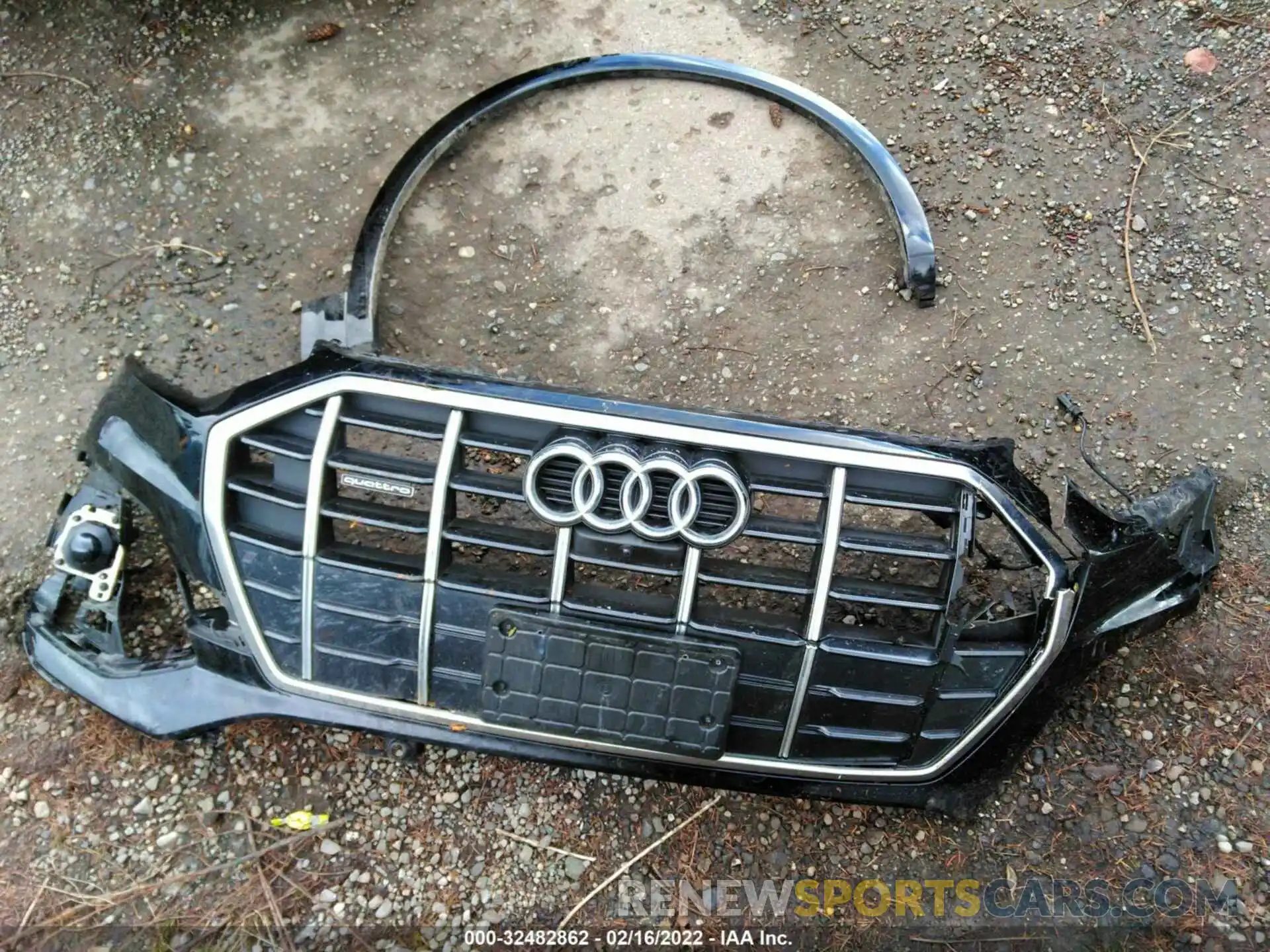 12 Photograph of a damaged car WA1BAAFY3M2015332 AUDI Q5 2021