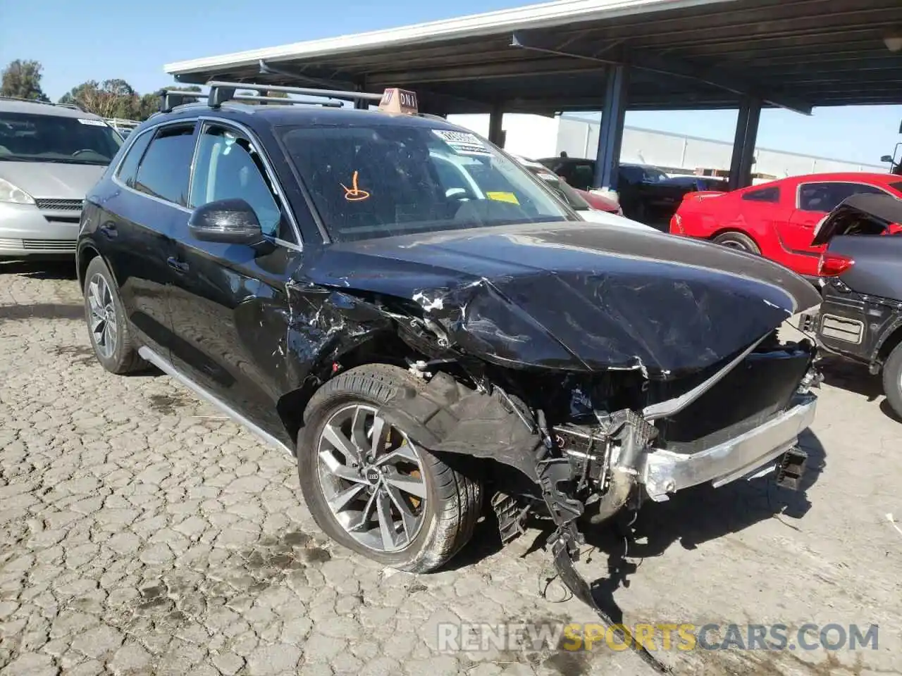 1 Photograph of a damaged car WA1BAAFY3M2105175 AUDI Q5 2021