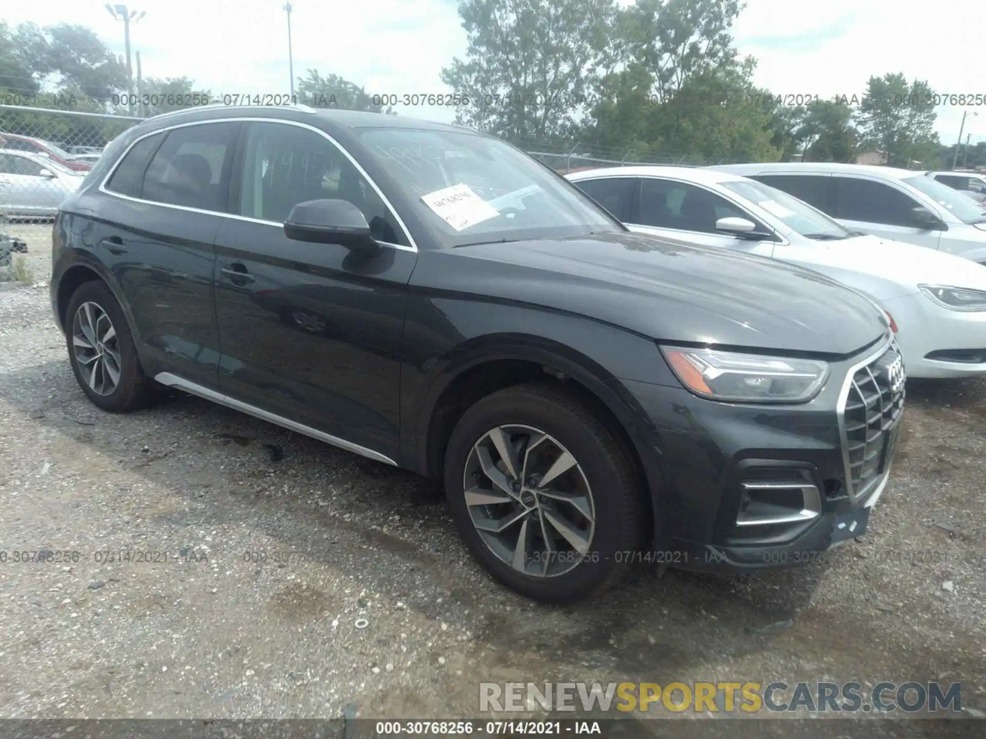 1 Photograph of a damaged car WA1BAAFY4M2006736 AUDI Q5 2021