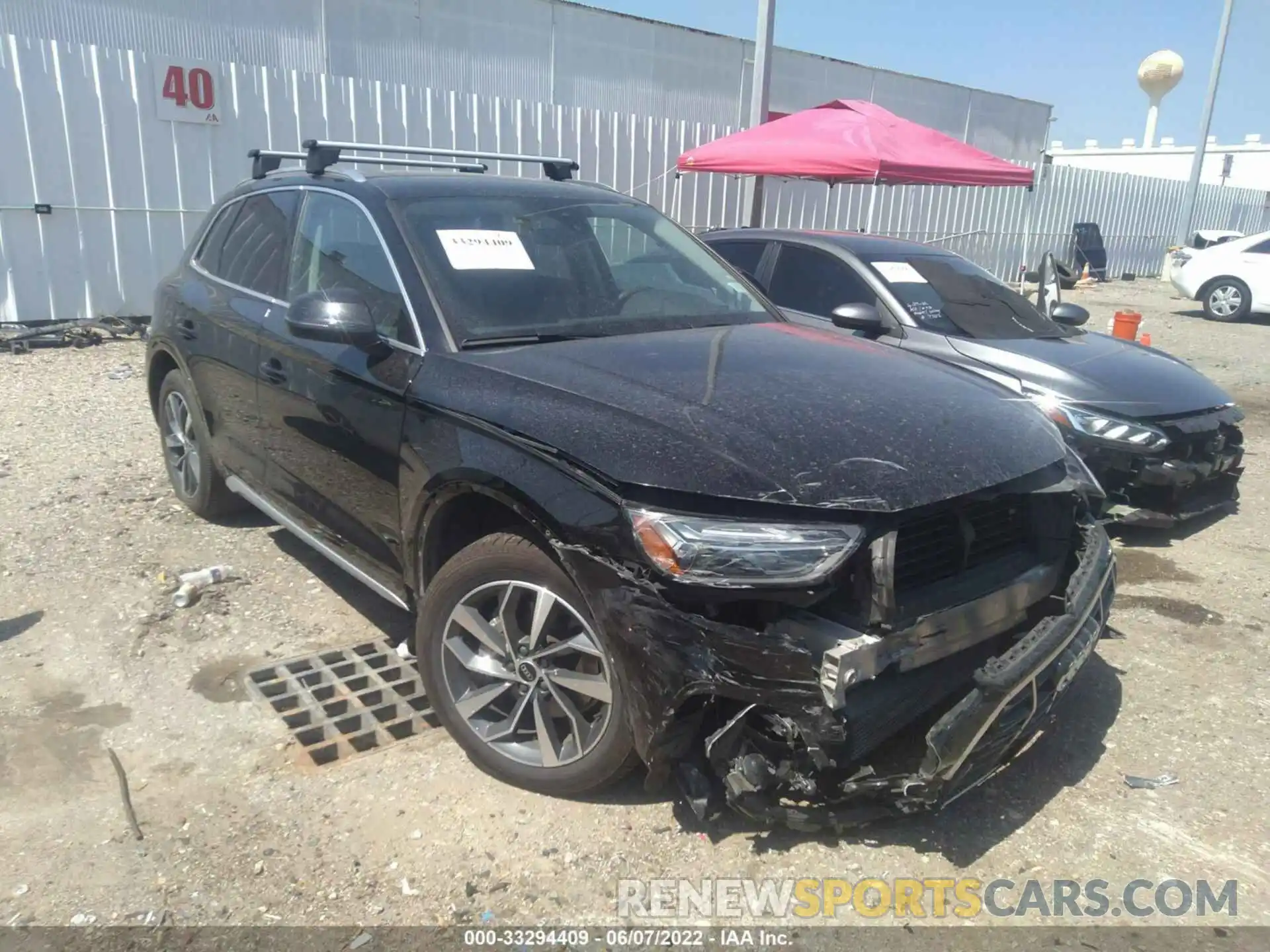 1 Photograph of a damaged car WA1BAAFY4M2014951 AUDI Q5 2021