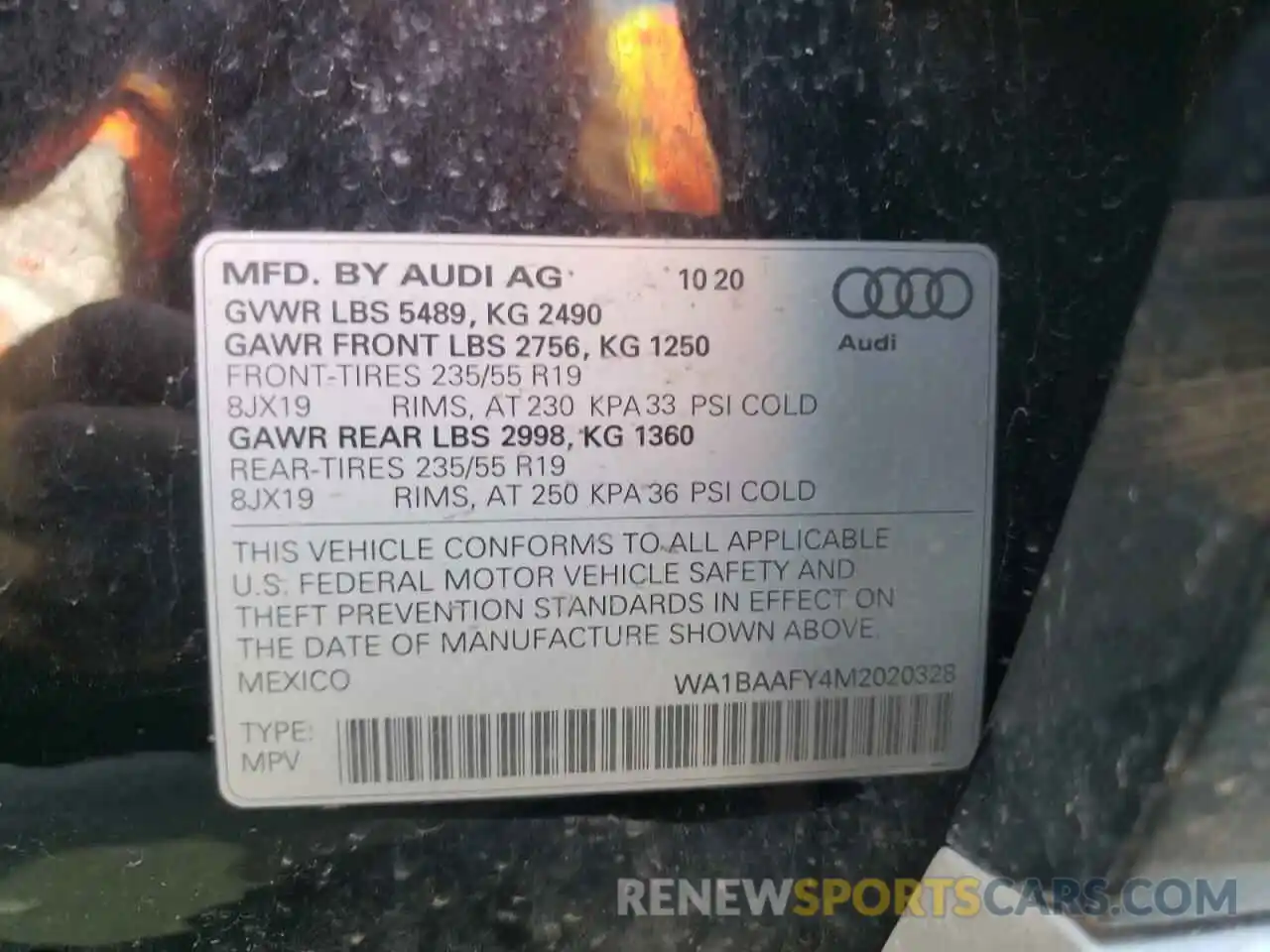 10 Photograph of a damaged car WA1BAAFY4M2020328 AUDI Q5 2021