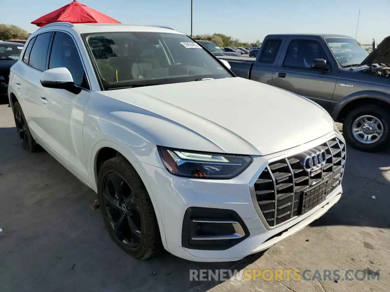 1 Photograph of a damaged car WA1BAAFY4M2020684 AUDI Q5 2021