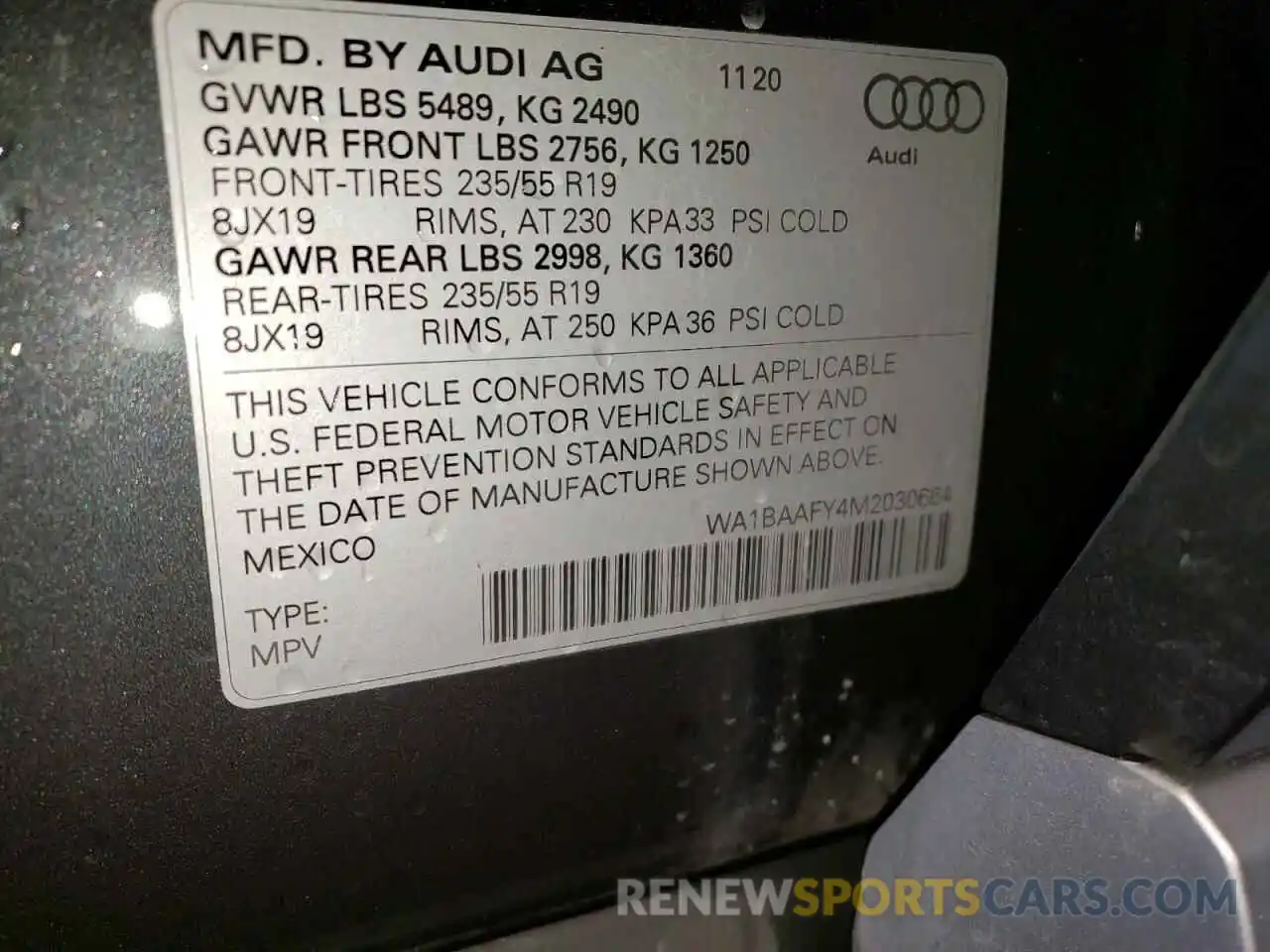 10 Photograph of a damaged car WA1BAAFY4M2030664 AUDI Q5 2021