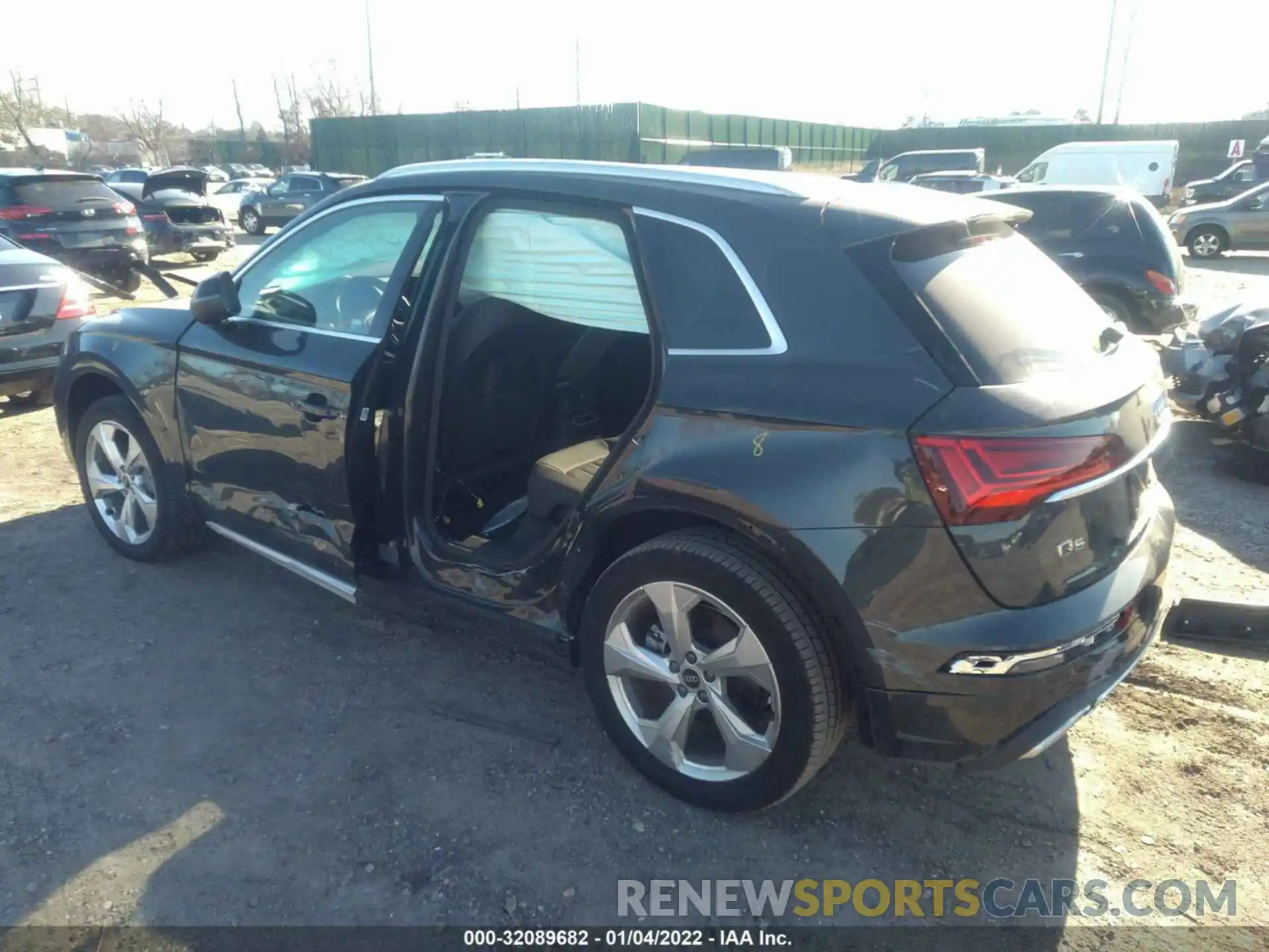 3 Photograph of a damaged car WA1BAAFY4M2035251 AUDI Q5 2021