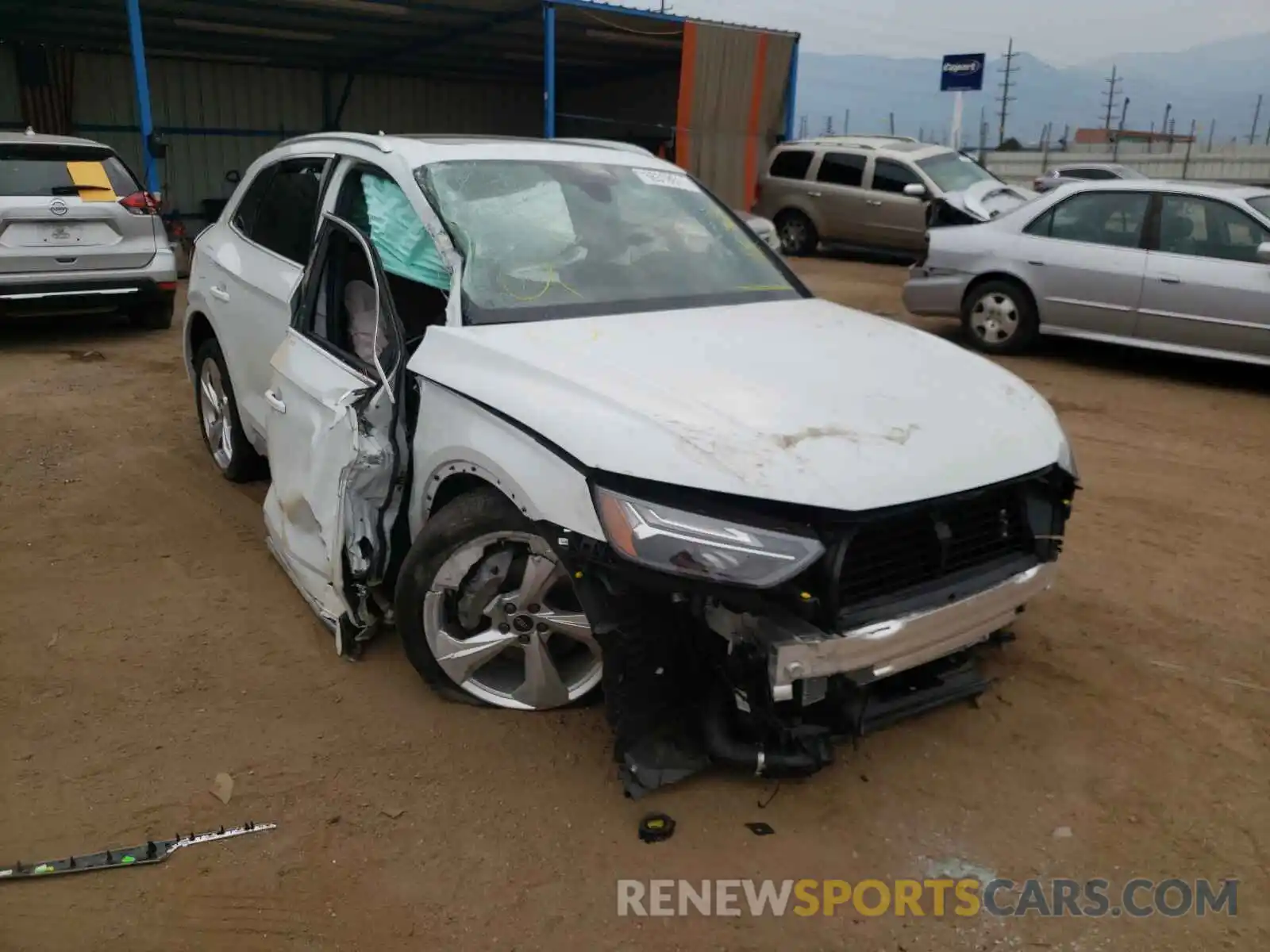 1 Photograph of a damaged car WA1BAAFY4M2055158 AUDI Q5 2021