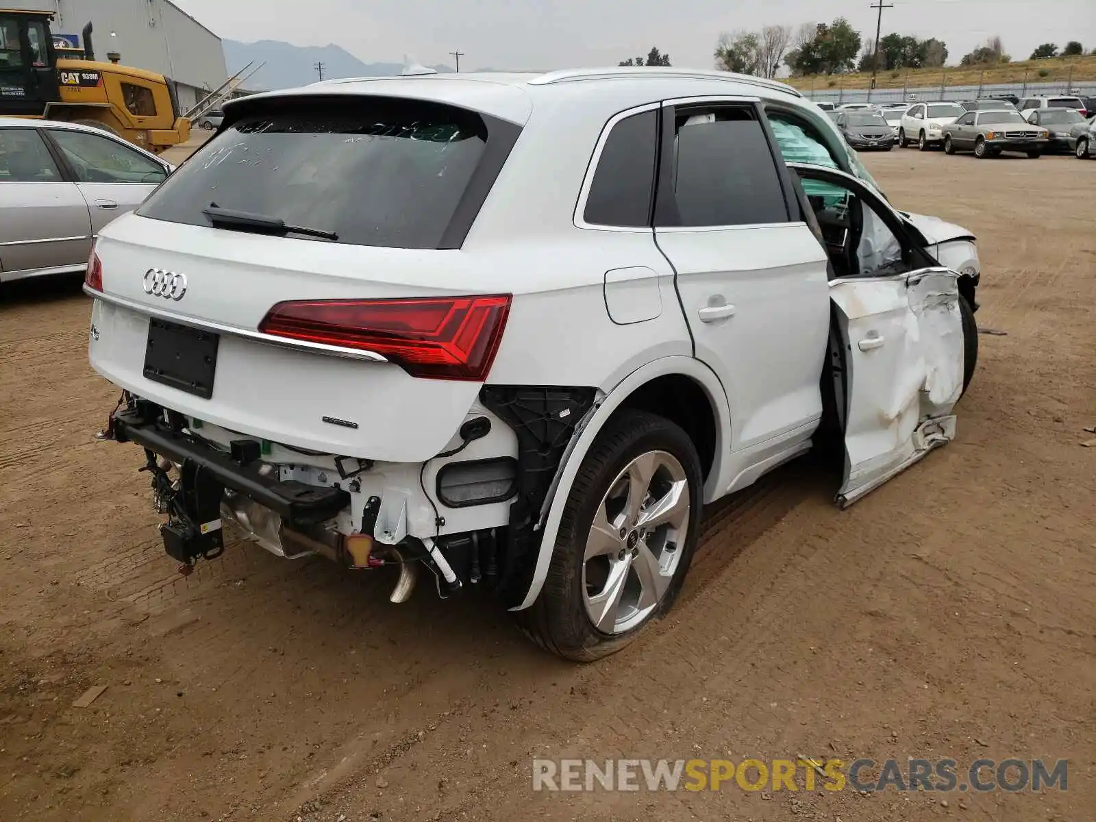 4 Фотография поврежденного автомобиля WA1BAAFY4M2055158 AUDI Q5 2021