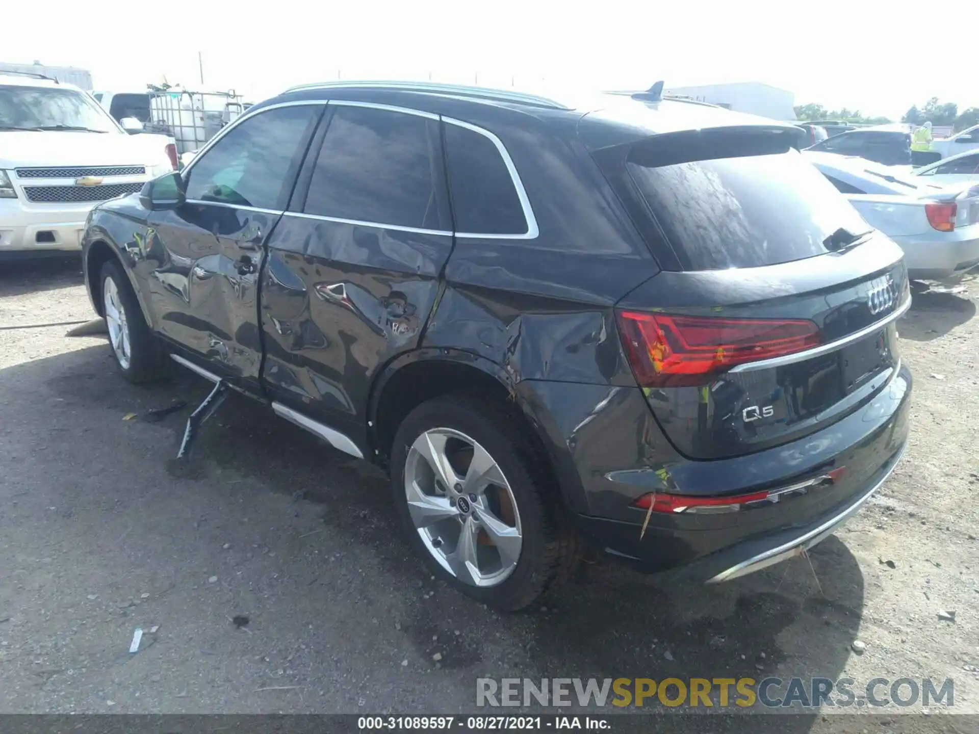 3 Photograph of a damaged car WA1BAAFY4M2061459 AUDI Q5 2021