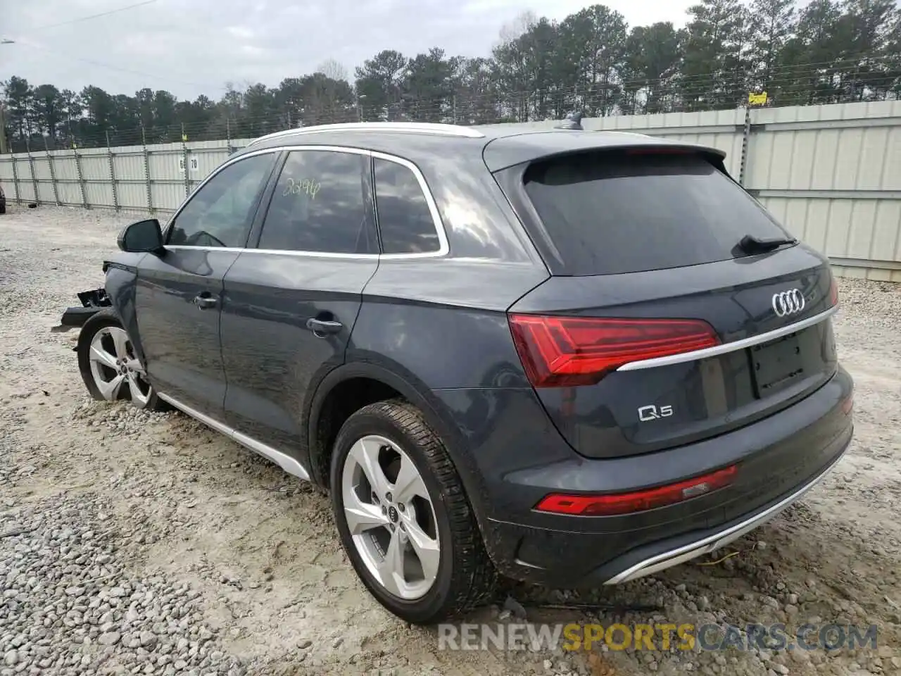 3 Photograph of a damaged car WA1BAAFY4M2062479 AUDI Q5 2021