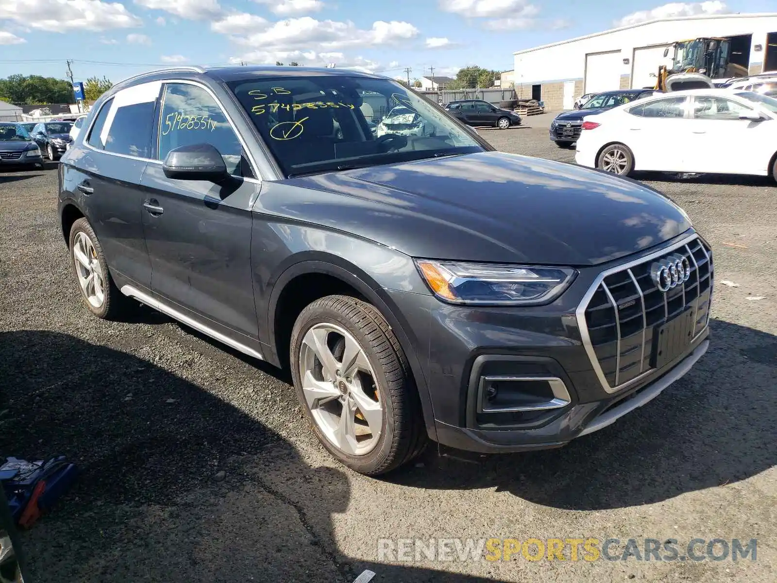 1 Photograph of a damaged car WA1BAAFY4M2063583 AUDI Q5 2021