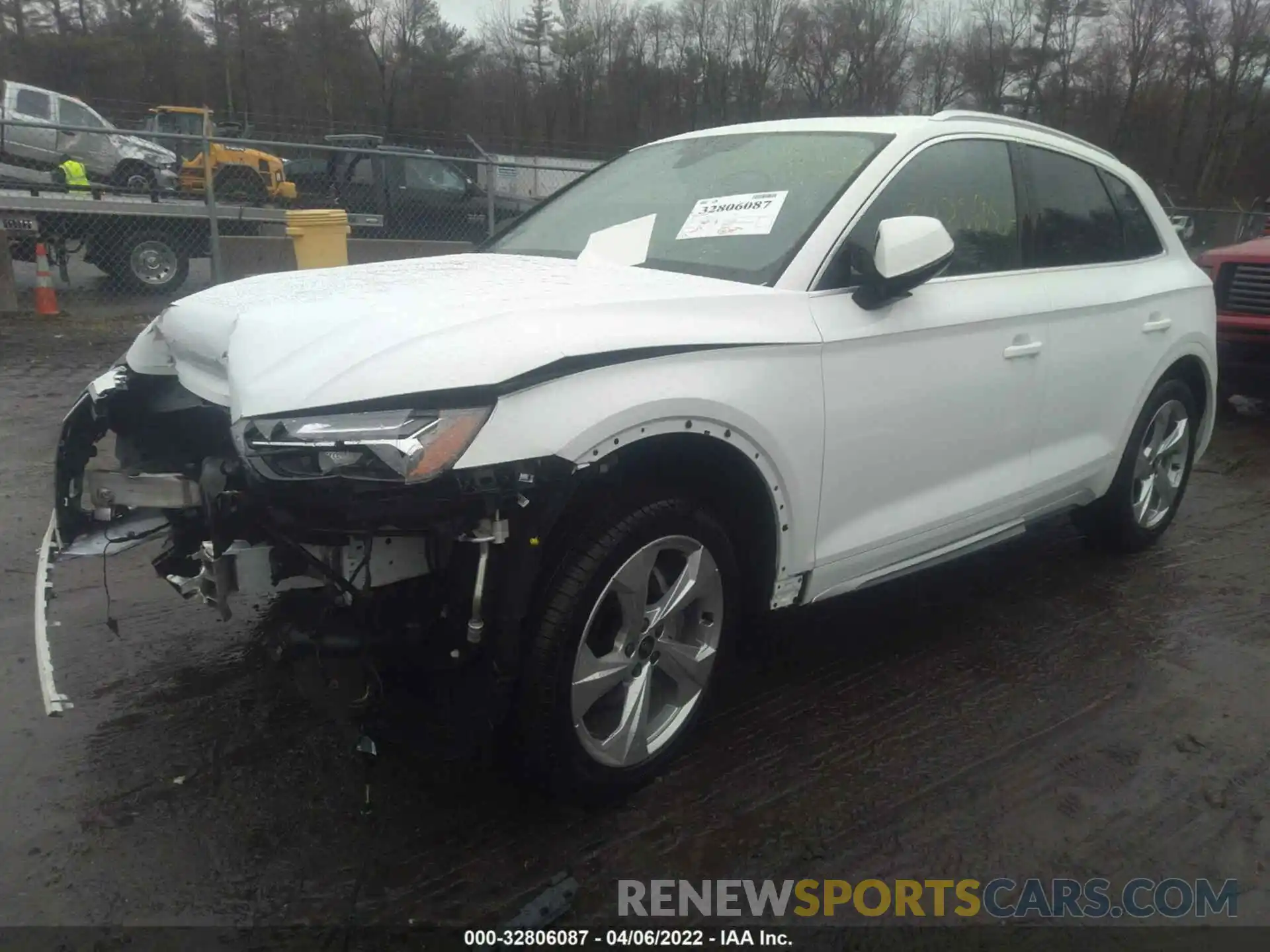 2 Photograph of a damaged car WA1BAAFY4M2077791 AUDI Q5 2021