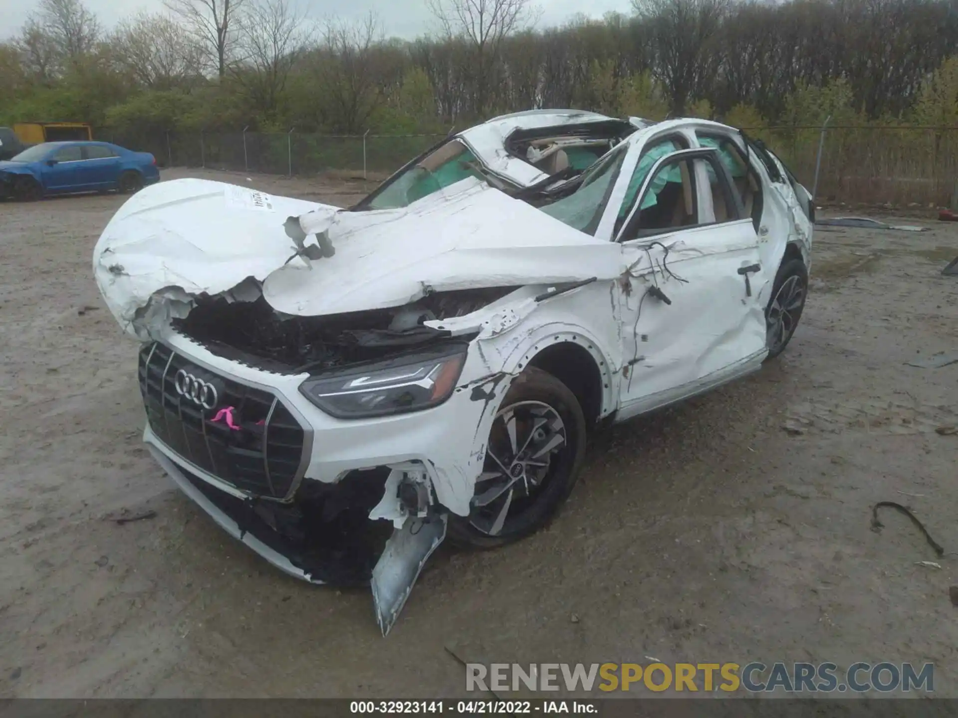 2 Photograph of a damaged car WA1BAAFY4M2080321 AUDI Q5 2021