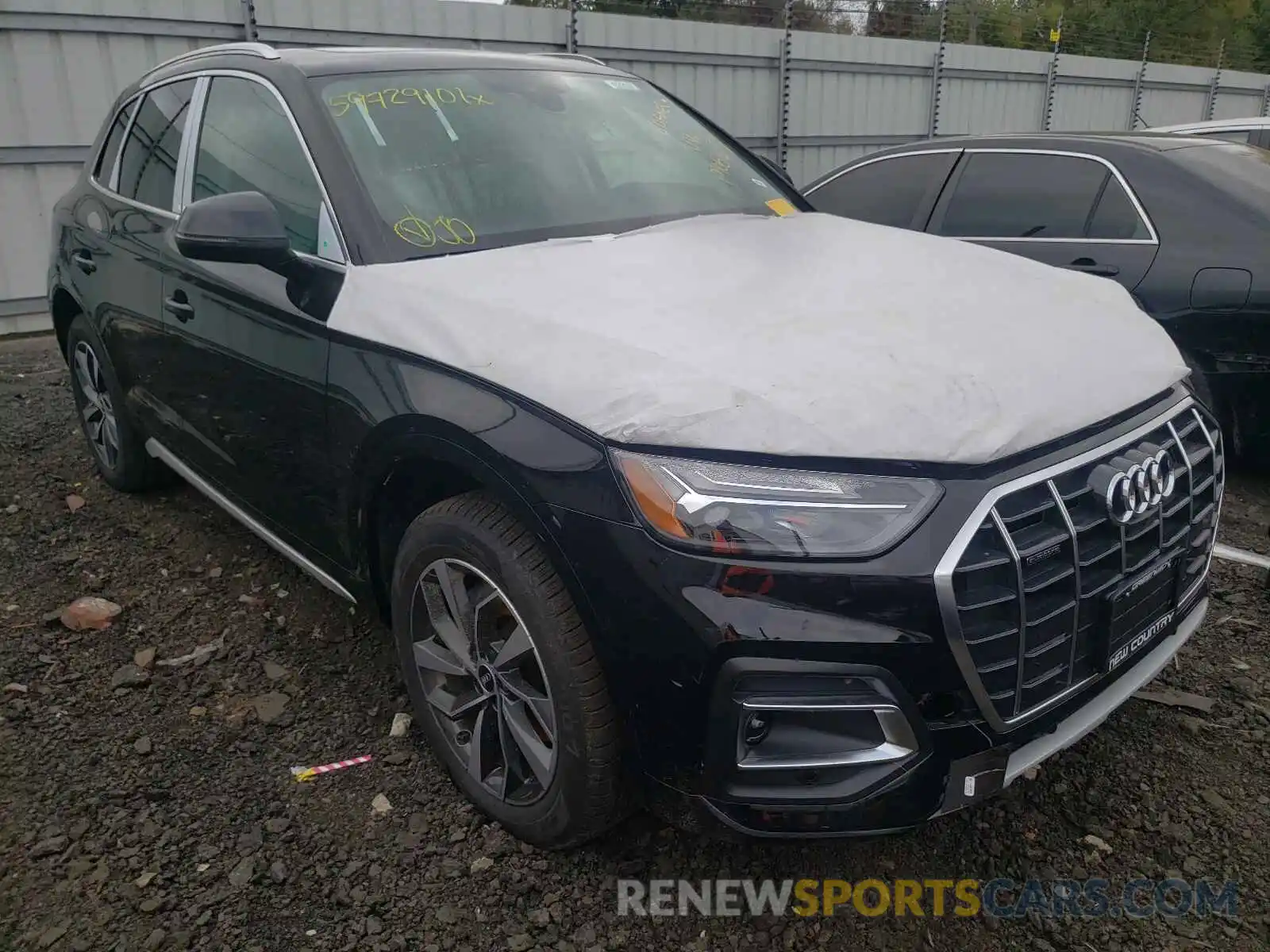 1 Photograph of a damaged car WA1BAAFY4M2136130 AUDI Q5 2021