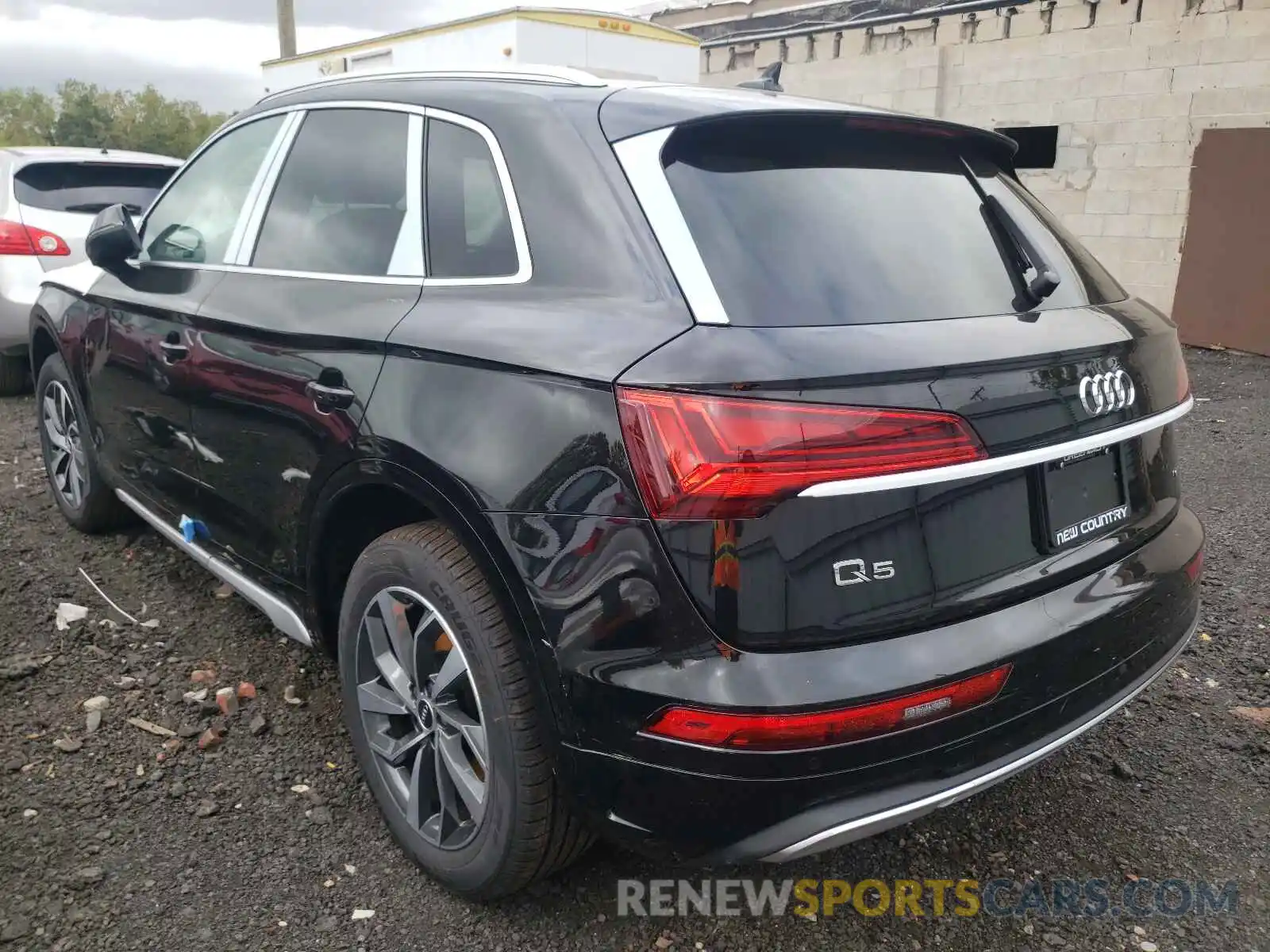 3 Фотография поврежденного автомобиля WA1BAAFY4M2136130 AUDI Q5 2021