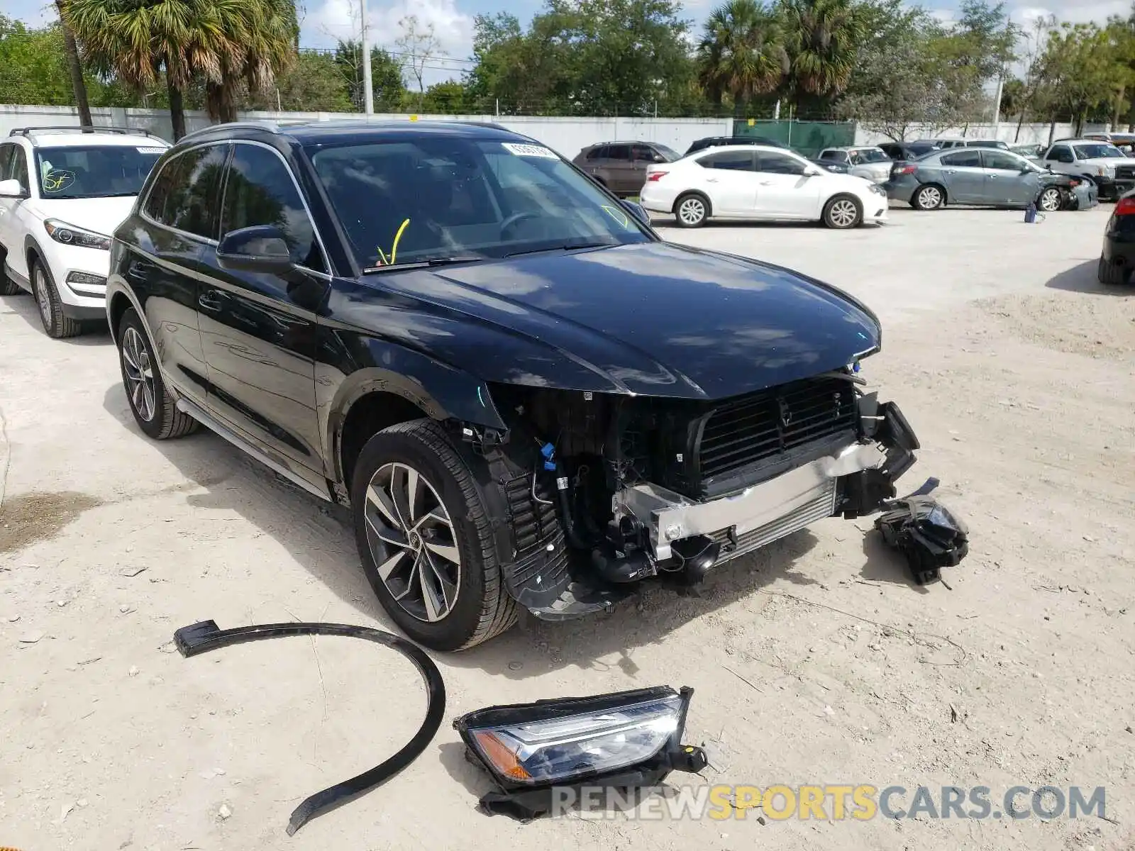 1 Photograph of a damaged car WA1BAAFY5M2004123 AUDI Q5 2021